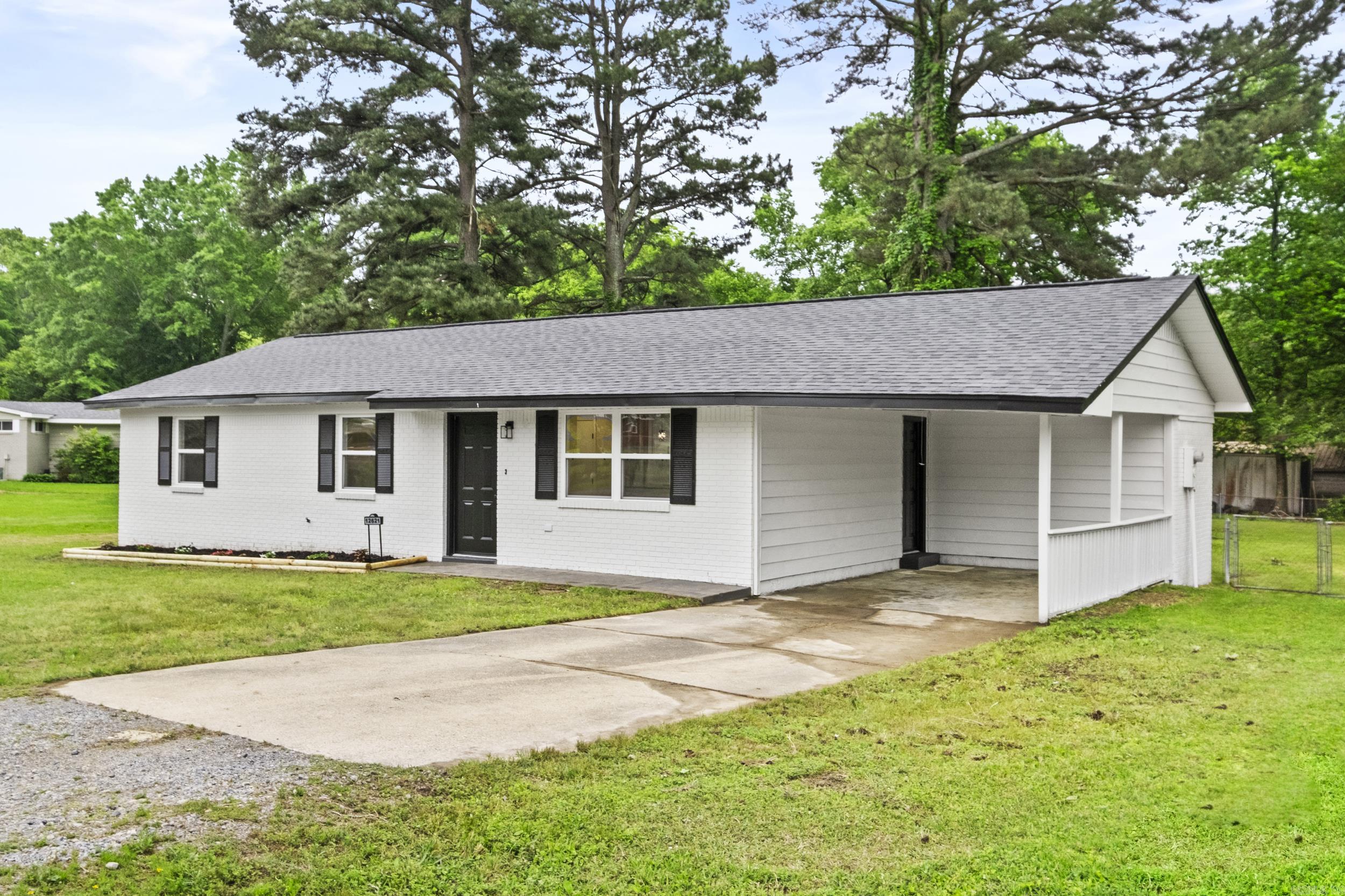 ROLLING MEADOWS - Residential