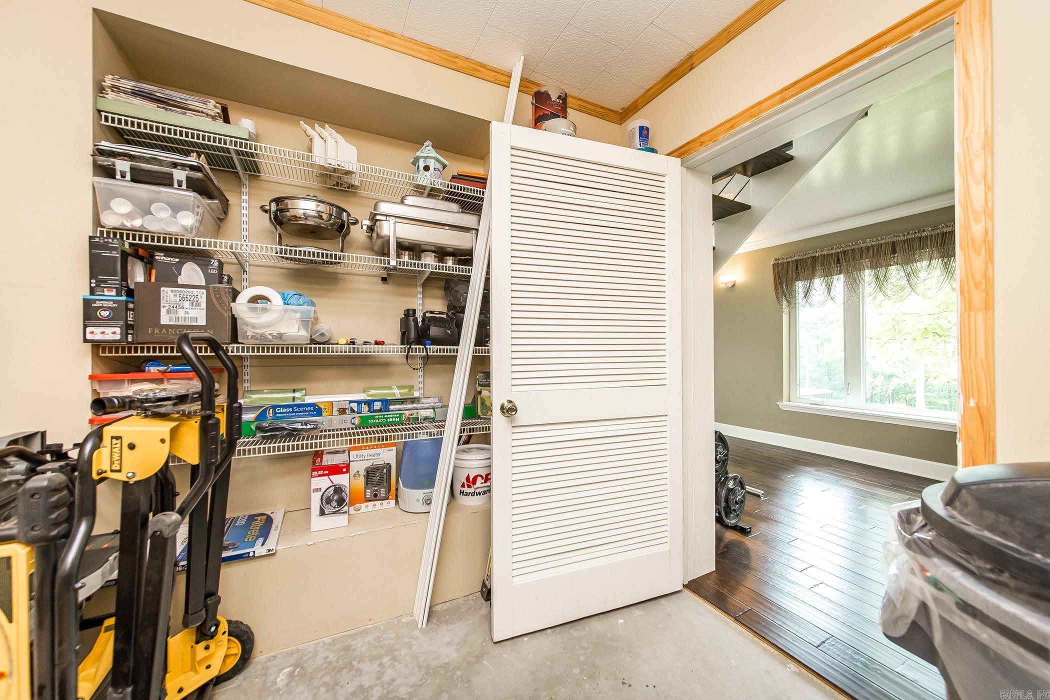 Country Club Ridge Town - Residential