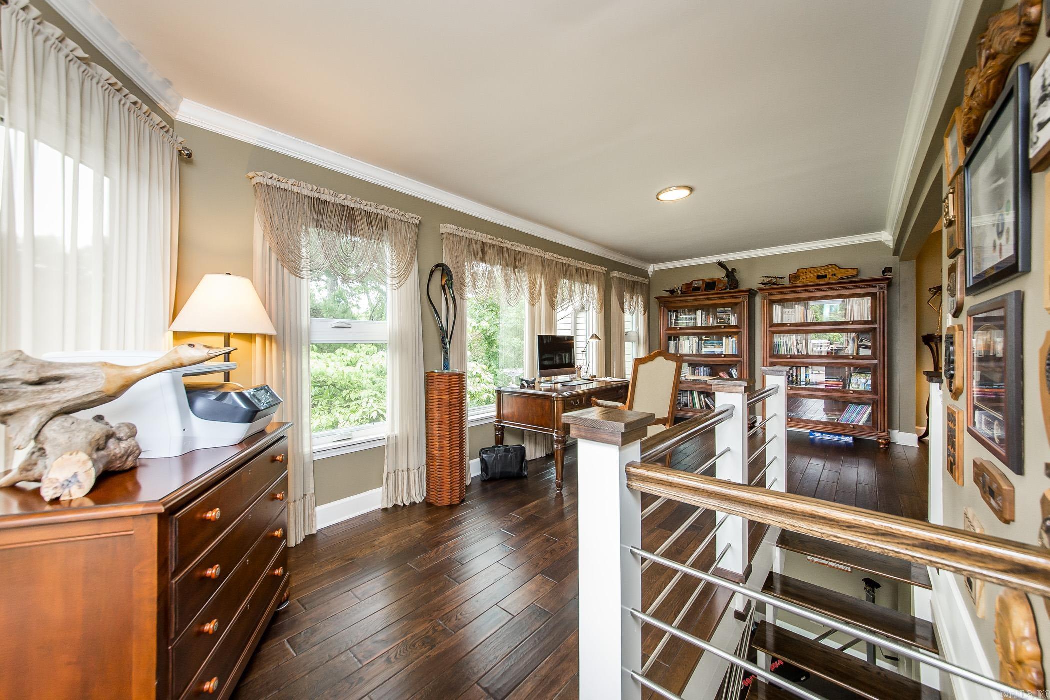 Country Club Ridge Town - Residential