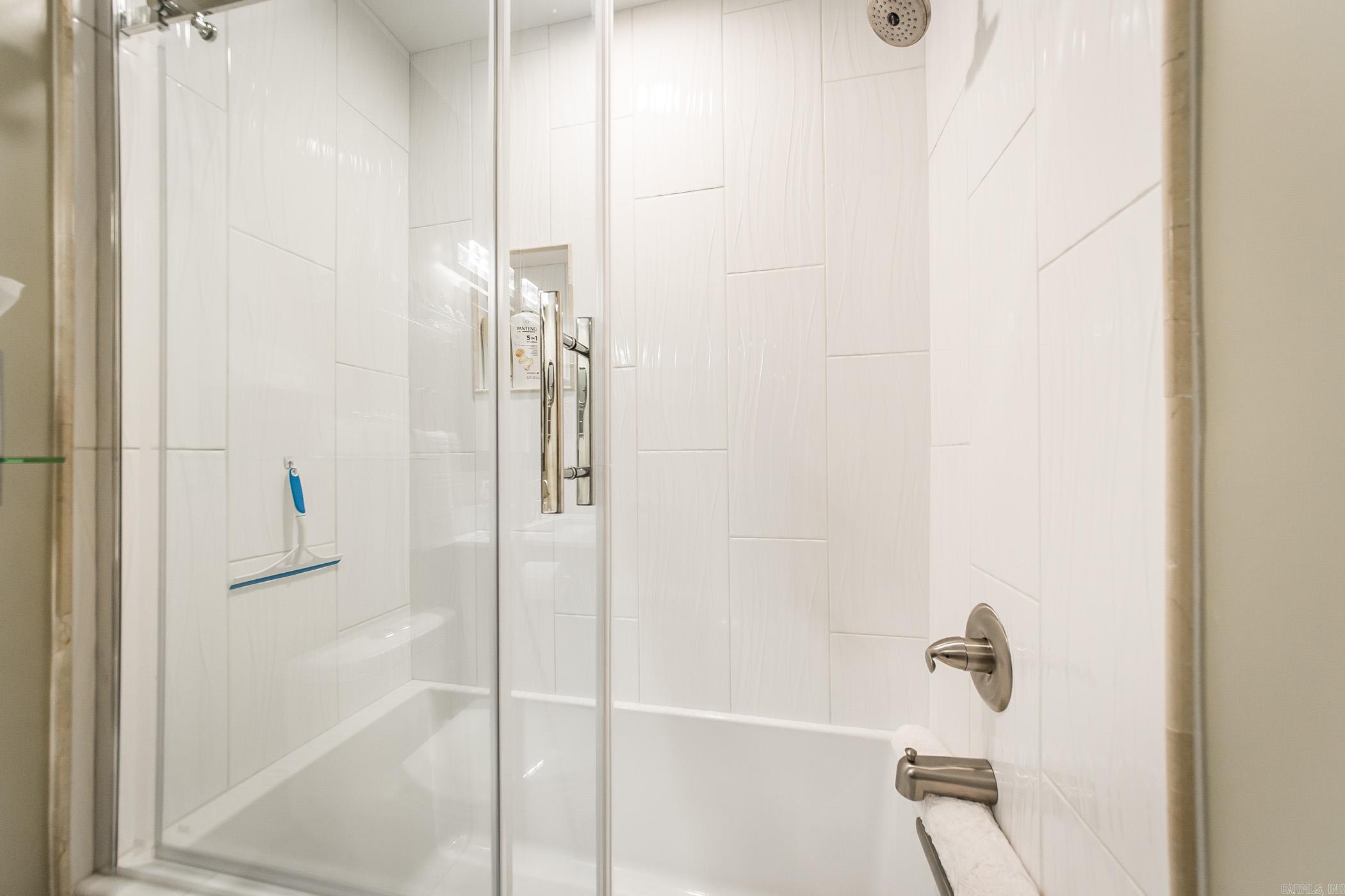 Country Club Ridge Town - Residential