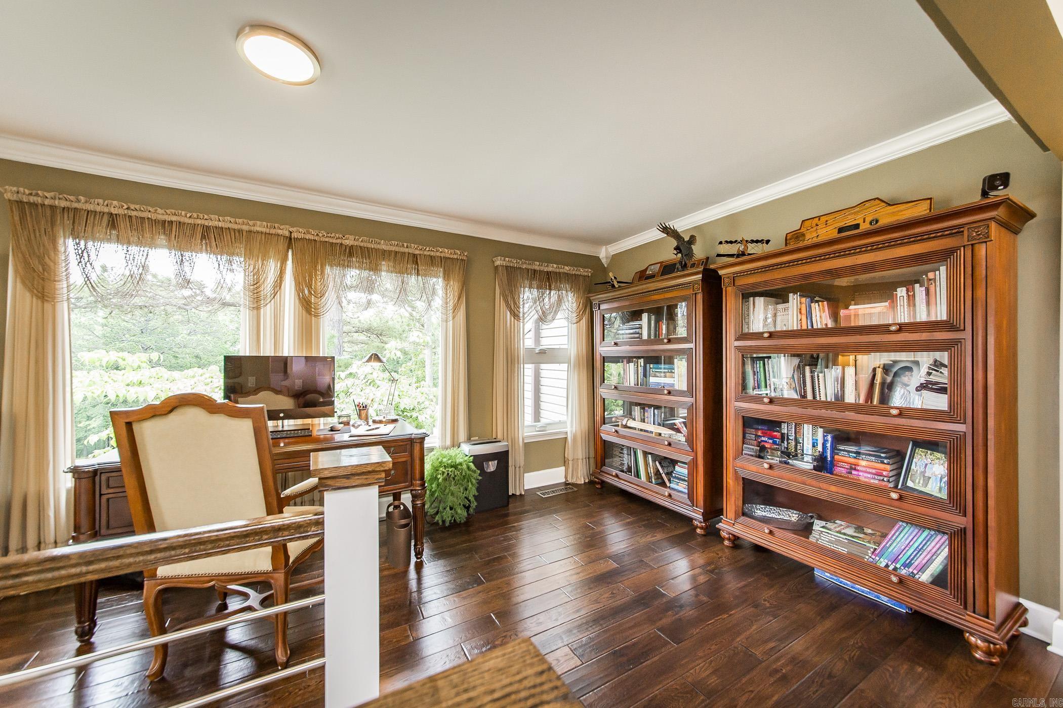 Country Club Ridge Town - Residential