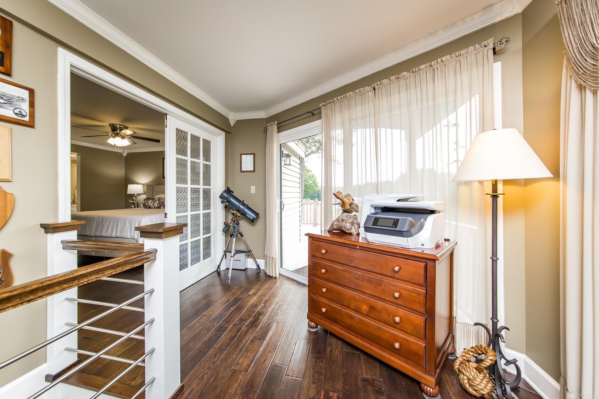 Country Club Ridge Town - Residential