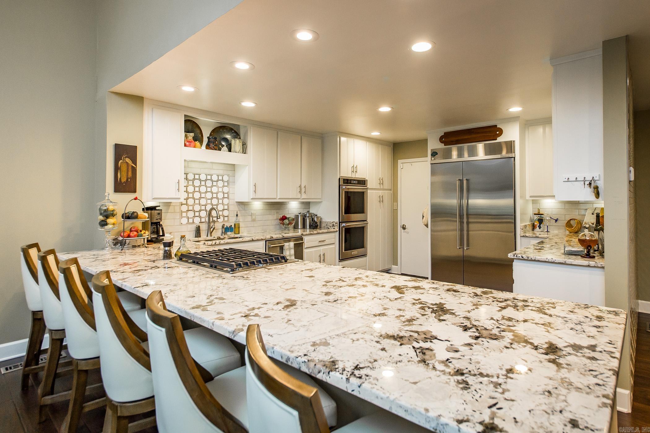 Country Club Ridge Town - Residential