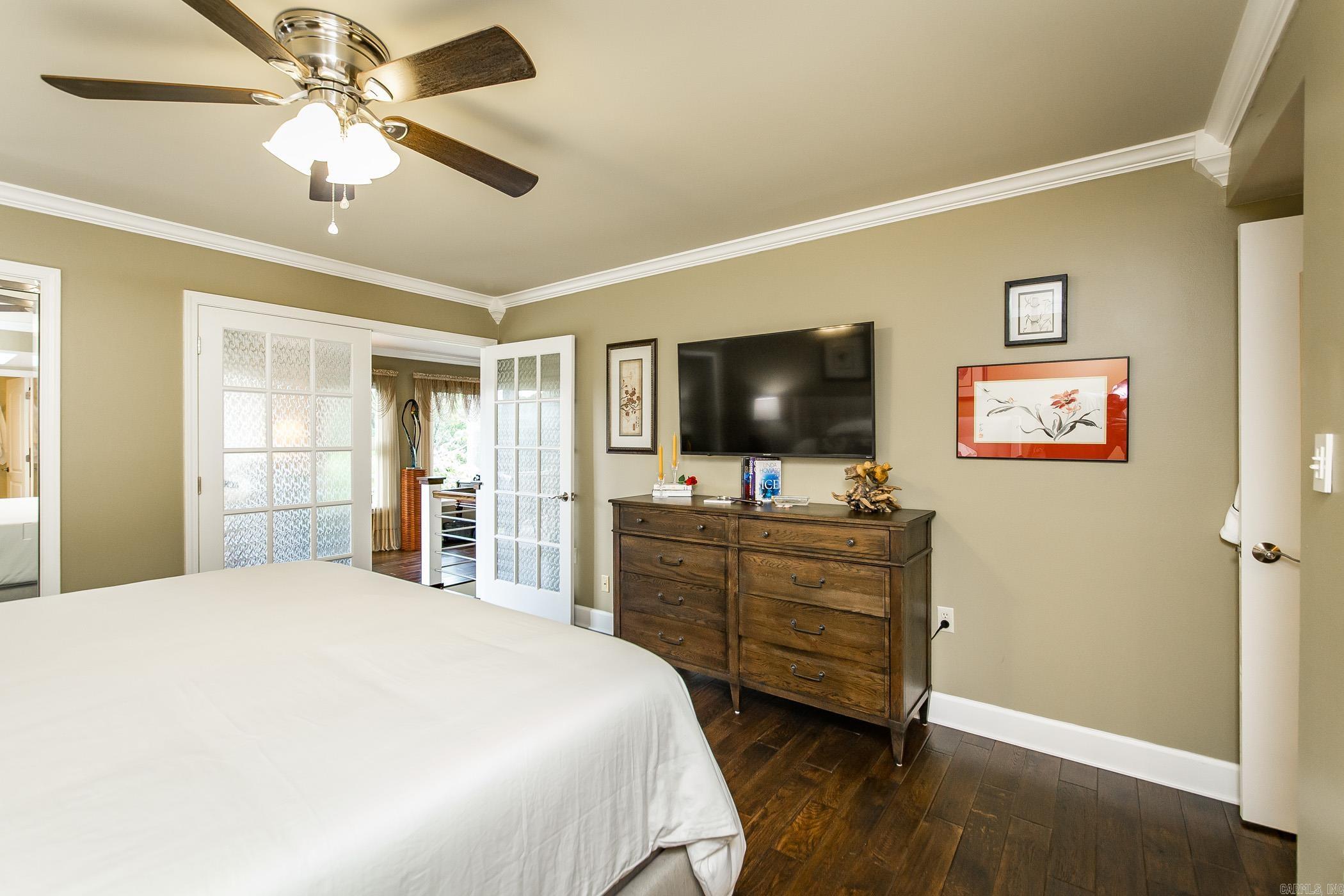 Country Club Ridge Town - Residential