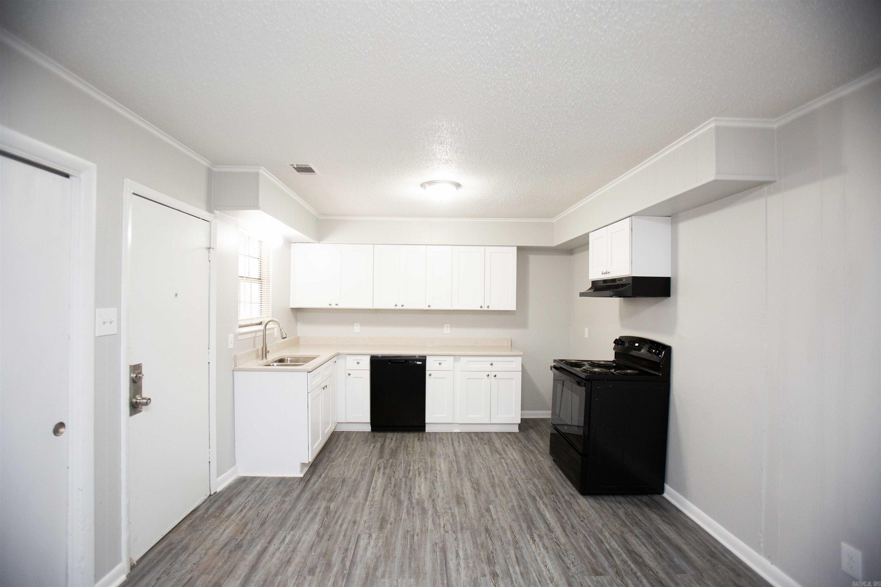 Skylark - Residential Lease