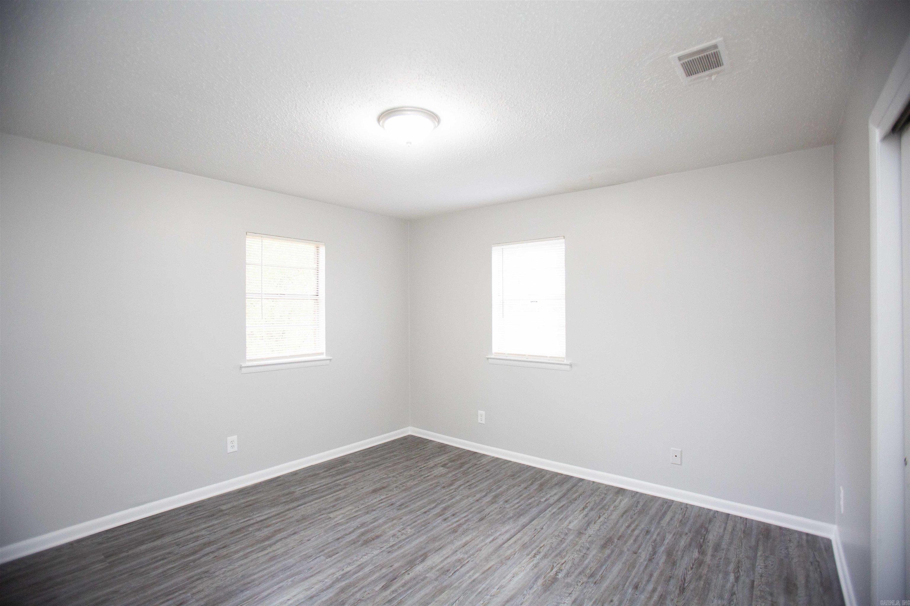 Skylark - Residential Lease