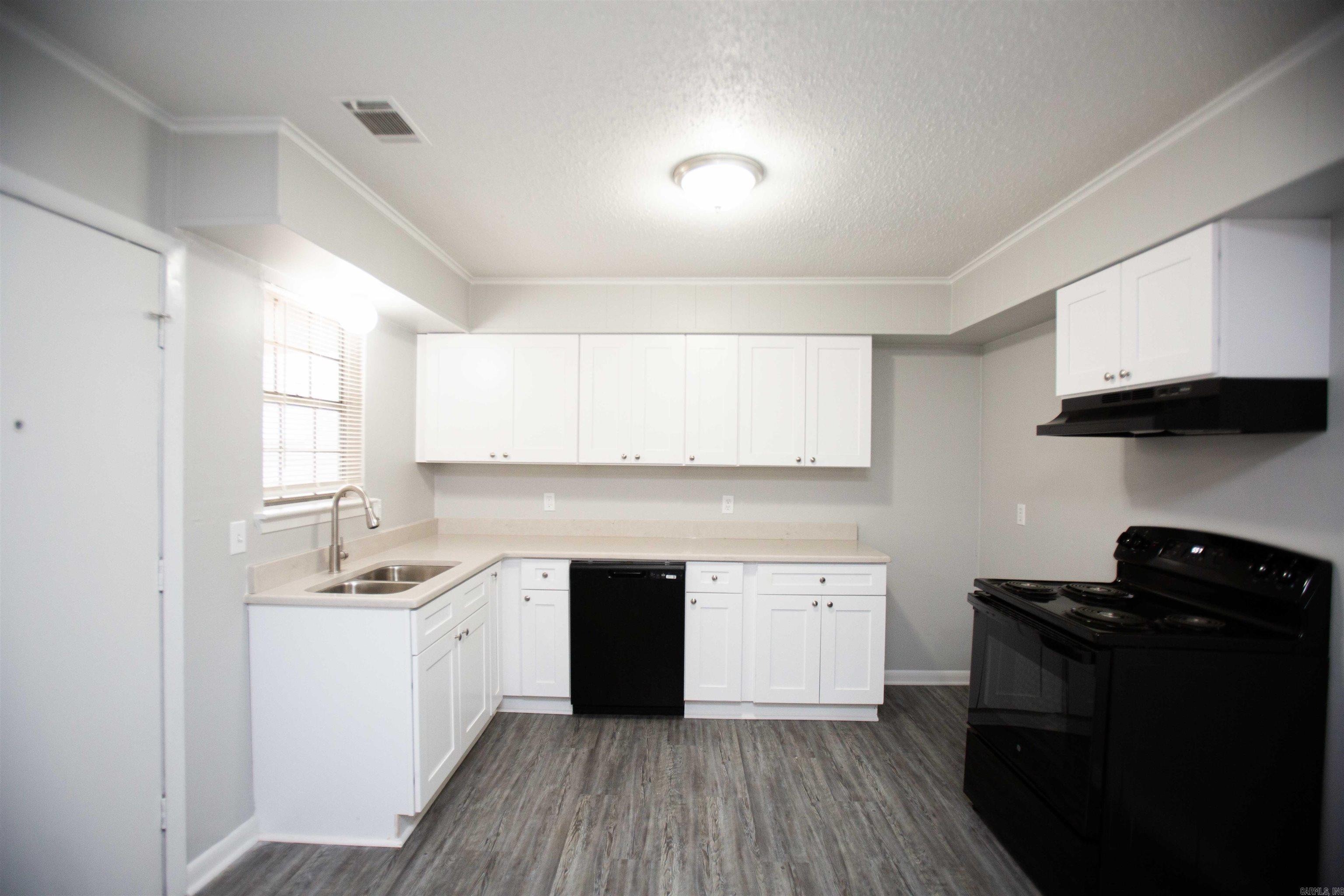 Skylark - Residential Lease