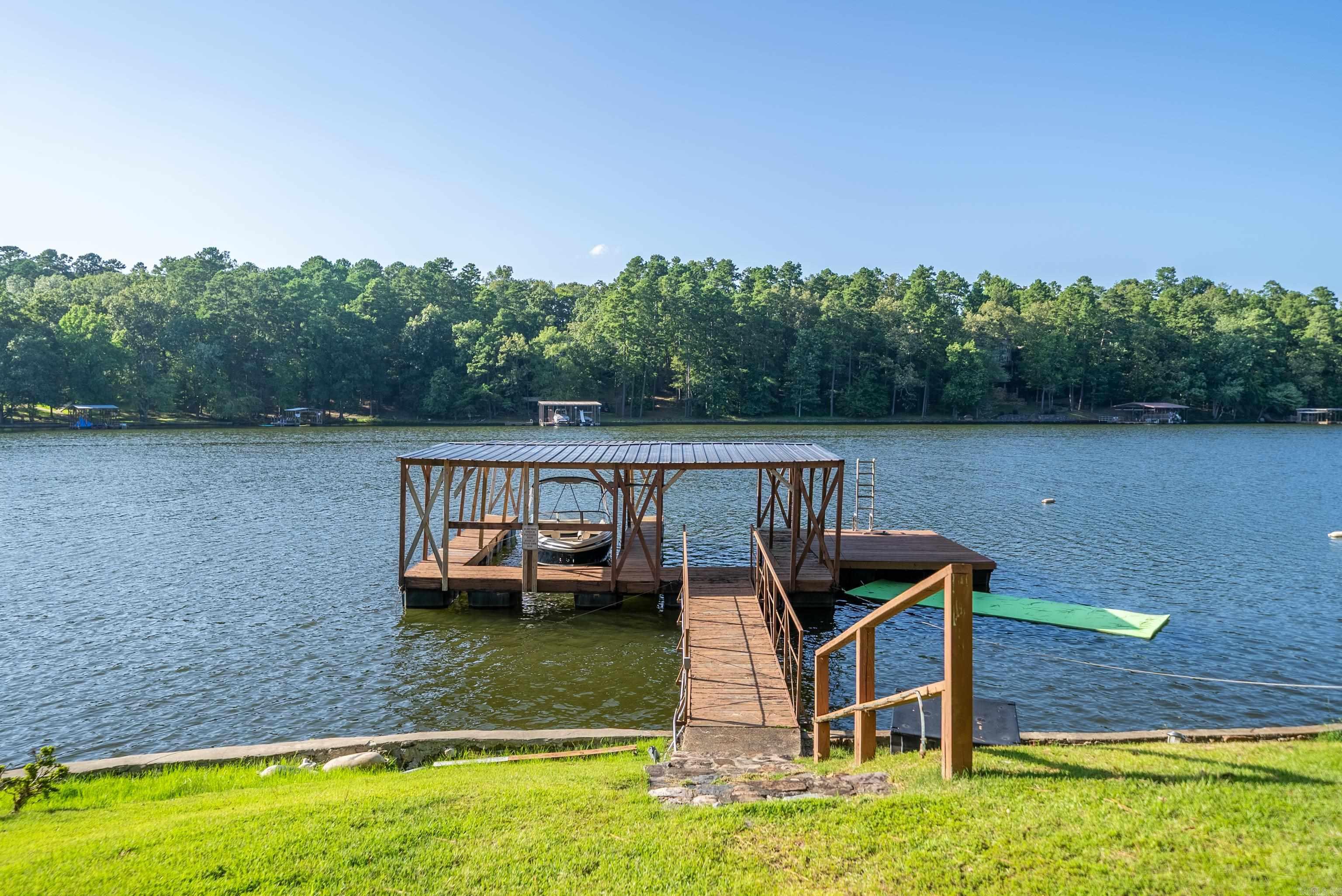 Lake Harbor Estates - Residential