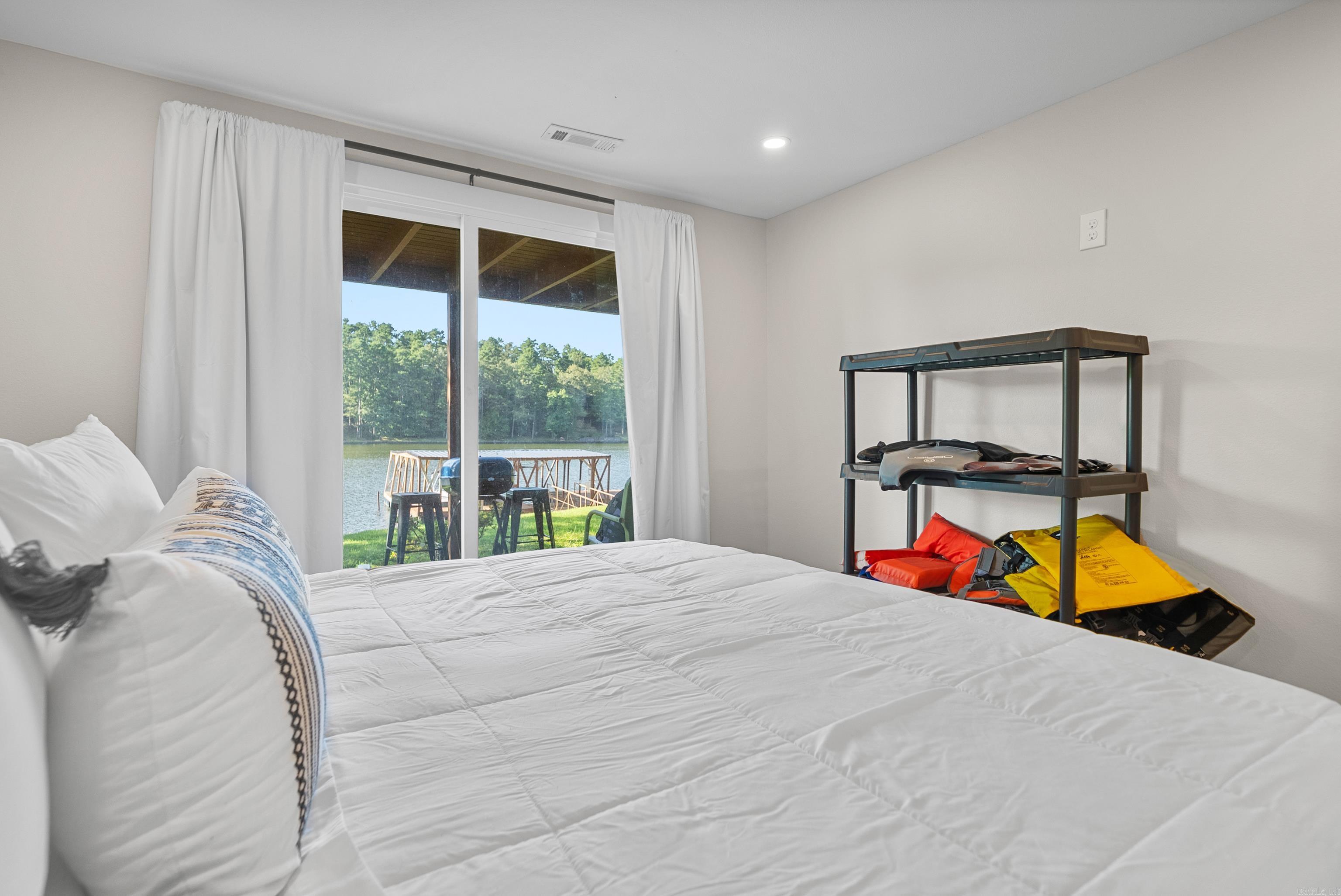 Lake Harbor Estates - Residential