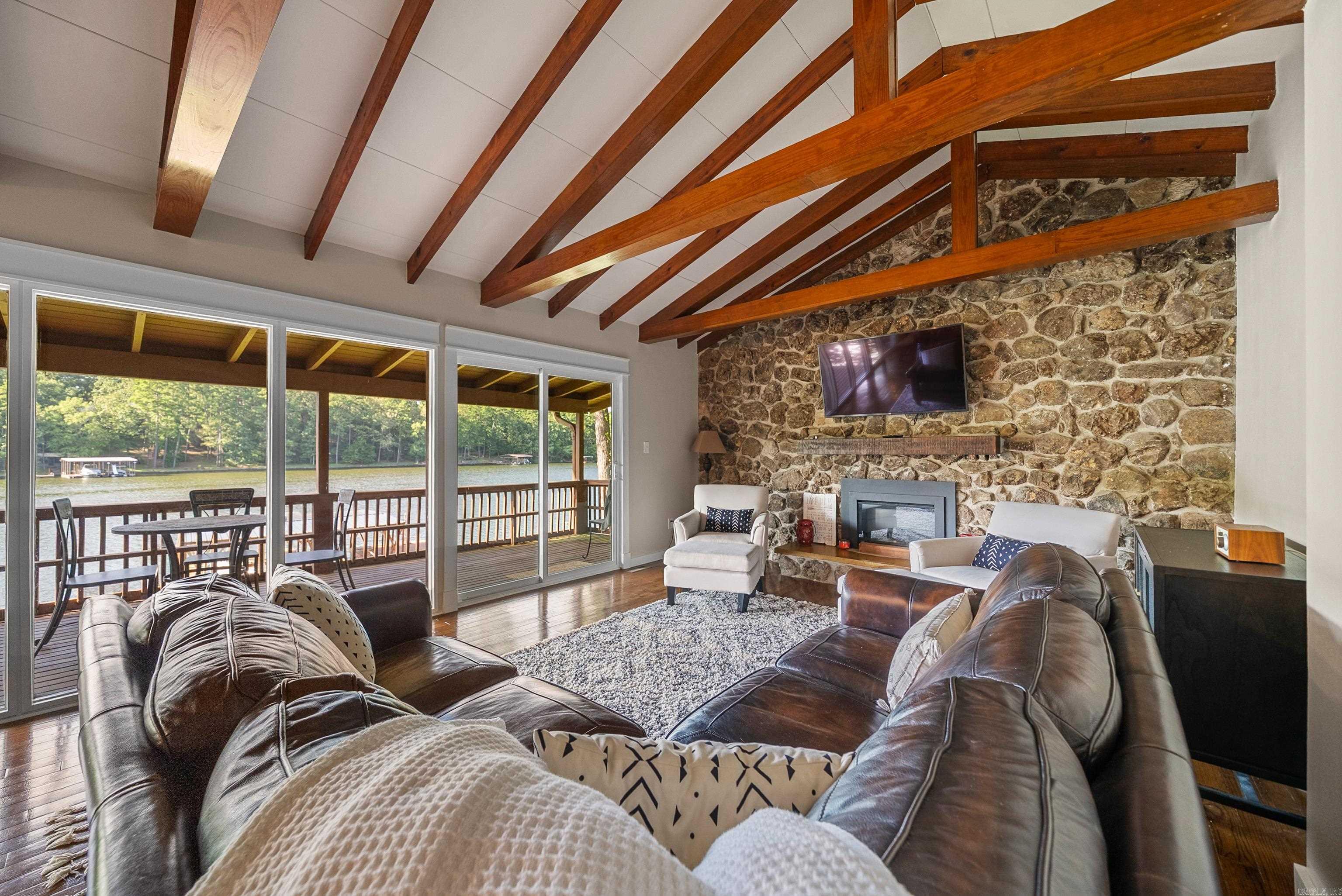 Lake Harbor Estates - Residential