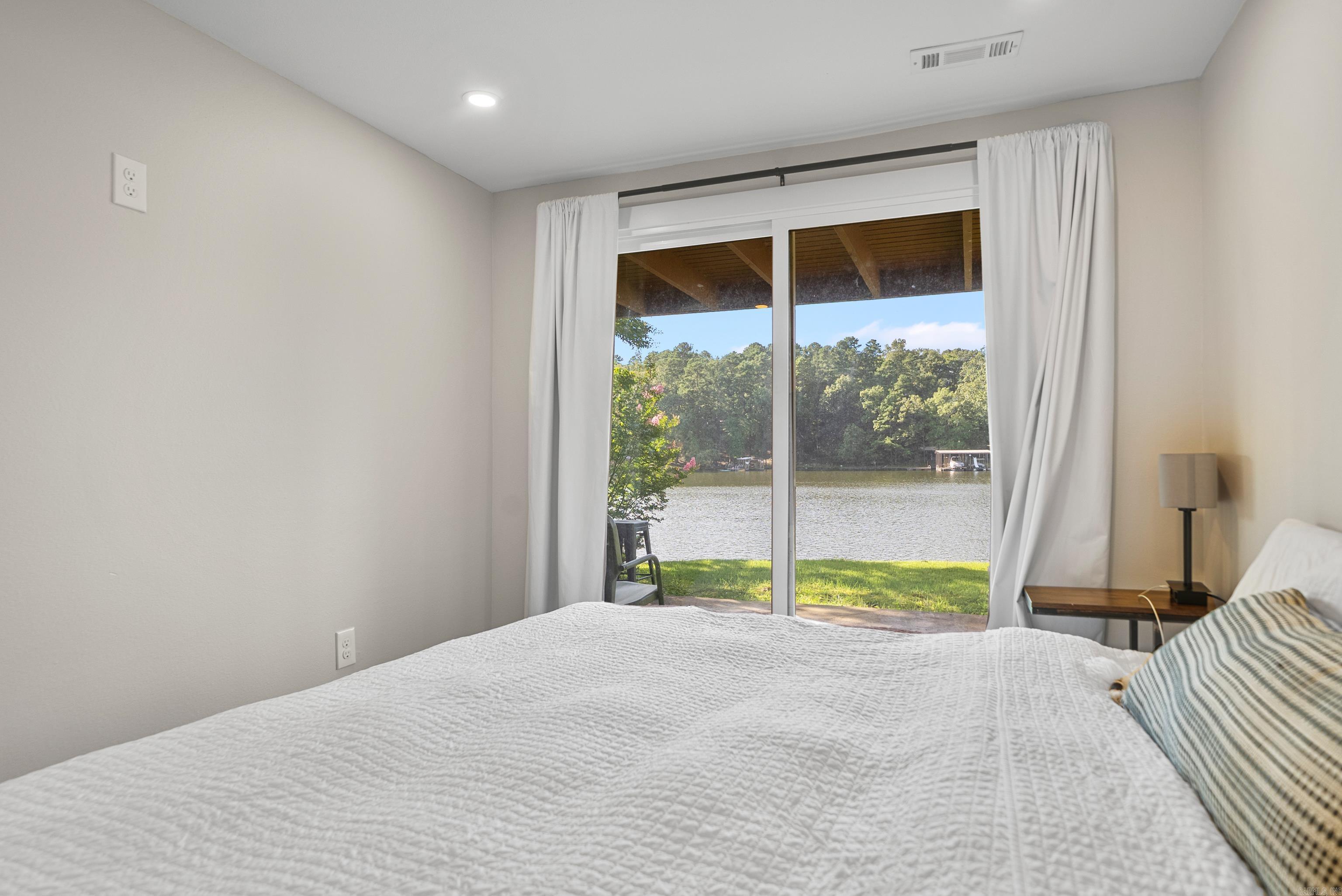 Lake Harbor Estates - Residential