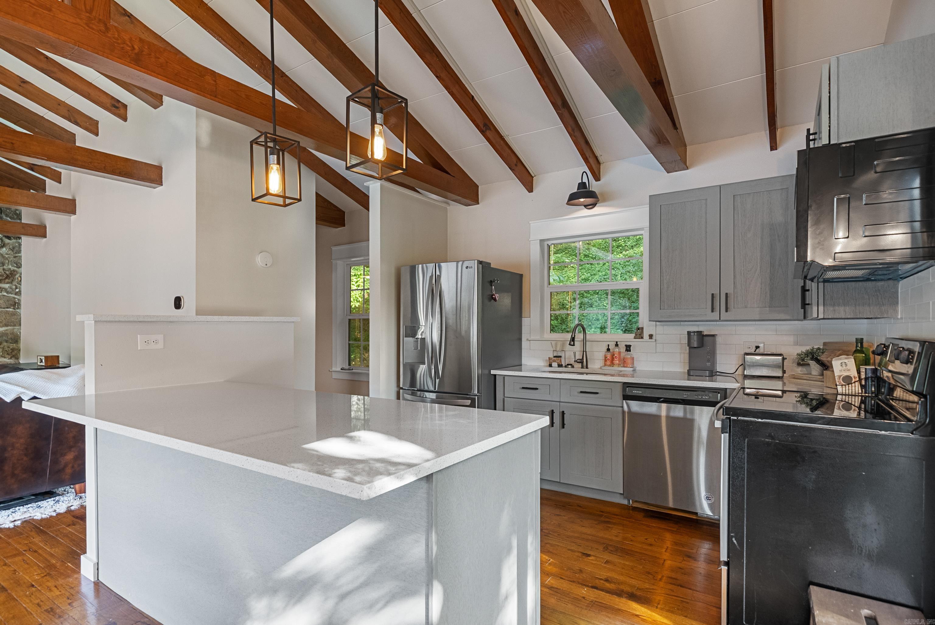 Lake Harbor Estates - Residential