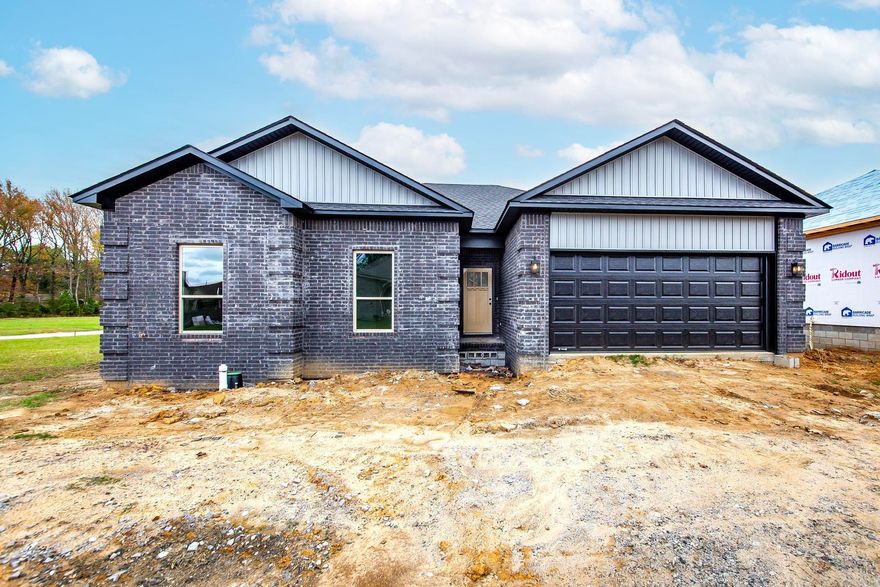 Beautiful new construction Patio home close to shopping and restaurants. Spilt floor plan, good size rooms, kitchen/breakfast area/living room combo. Lots of cabinets, granite countertops, pantry.  Separate laundry room. Floored attic space.  Covered patio, two car garage.  This neighborhood is gated.  You still have time to pick some items out.  *** Finish out on home will be similar to the photos posted *** Pictures are of a model home.