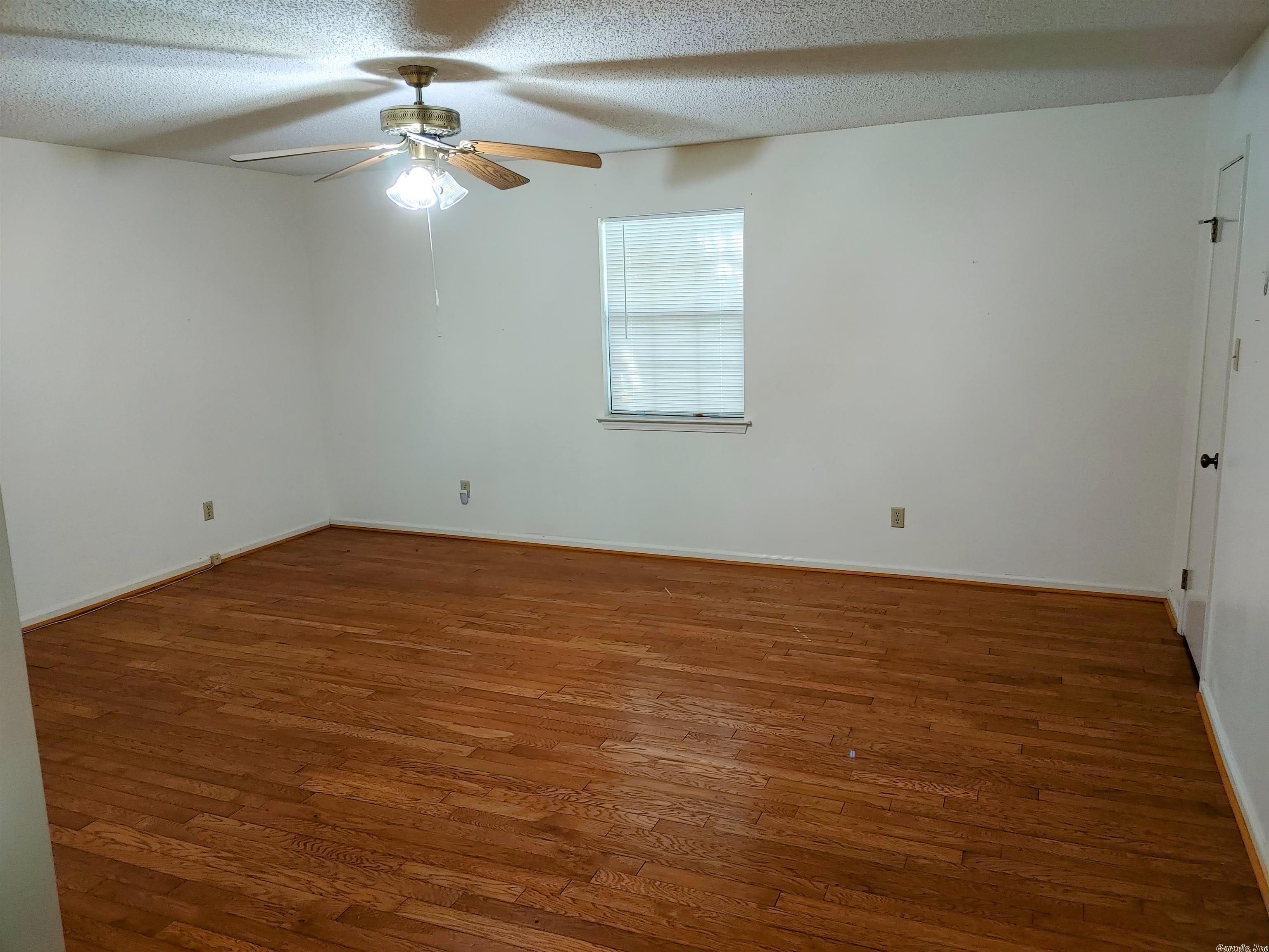 HILLSBOROUGH - Residential