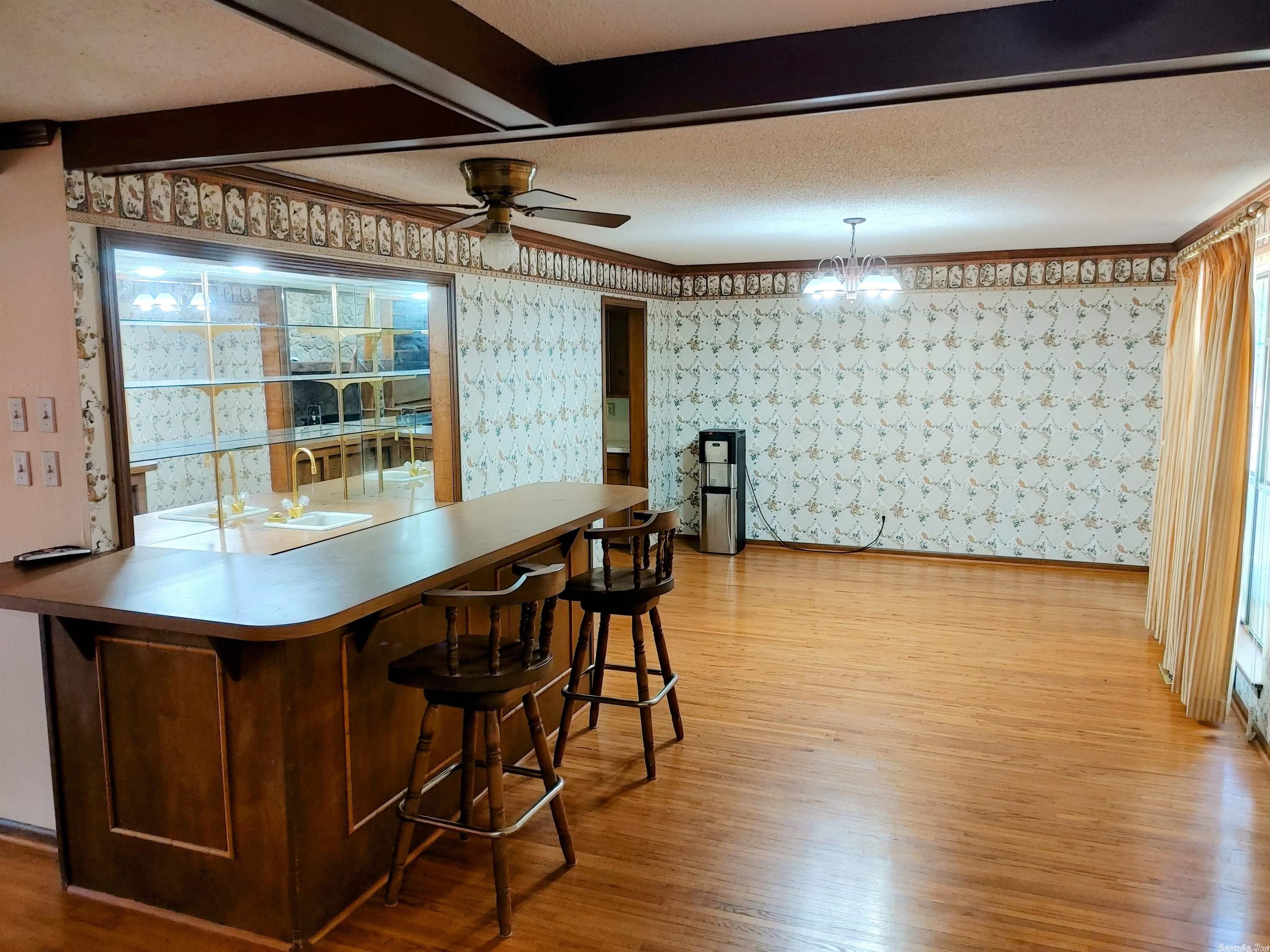 HILLSBOROUGH - Residential