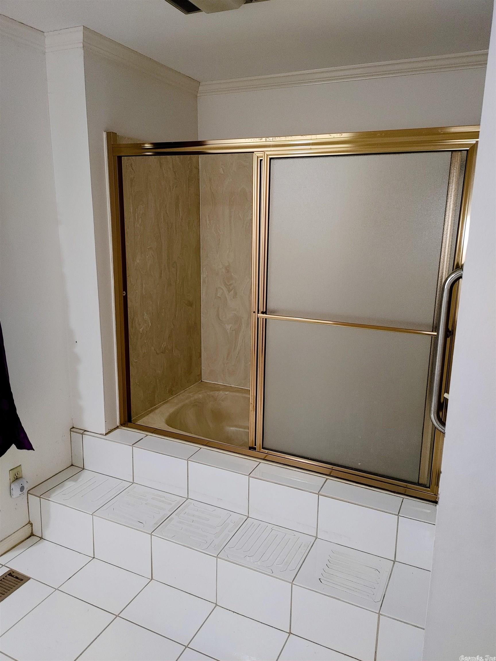 HILLSBOROUGH - Residential