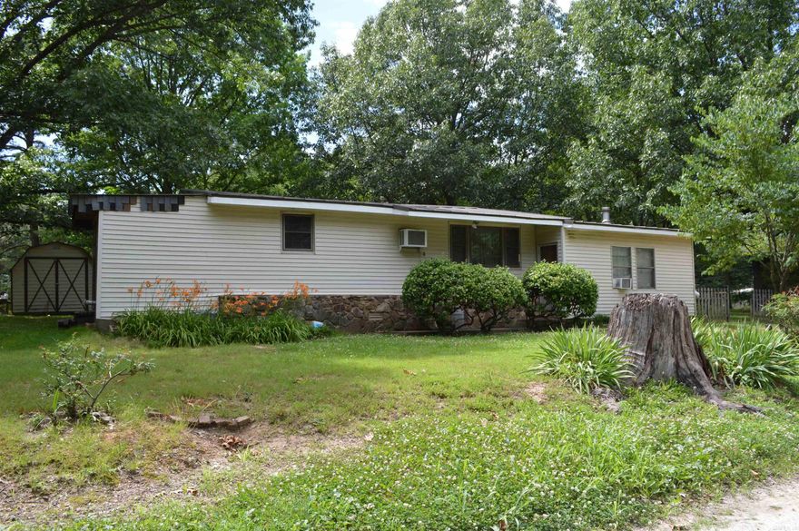 This two bedroom, one bath home is located just outside the city limits of Harrisburg on Crowley's Ridge. It come with 3.37 acres of land!