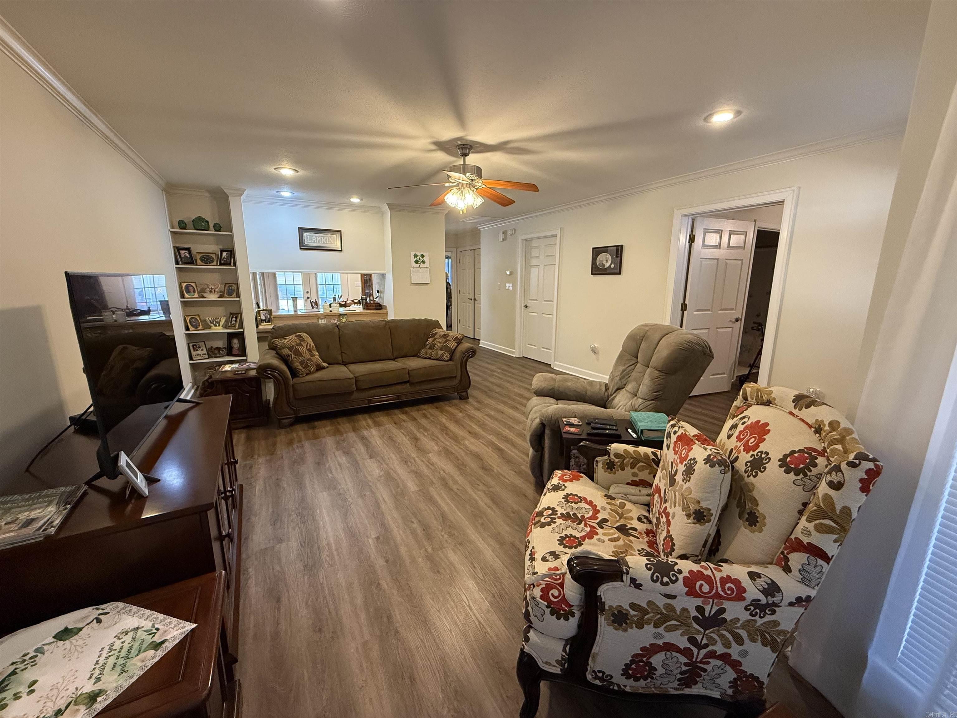 VILLAS AT SOUTHRIDGE VILLAGE H.P - Residential