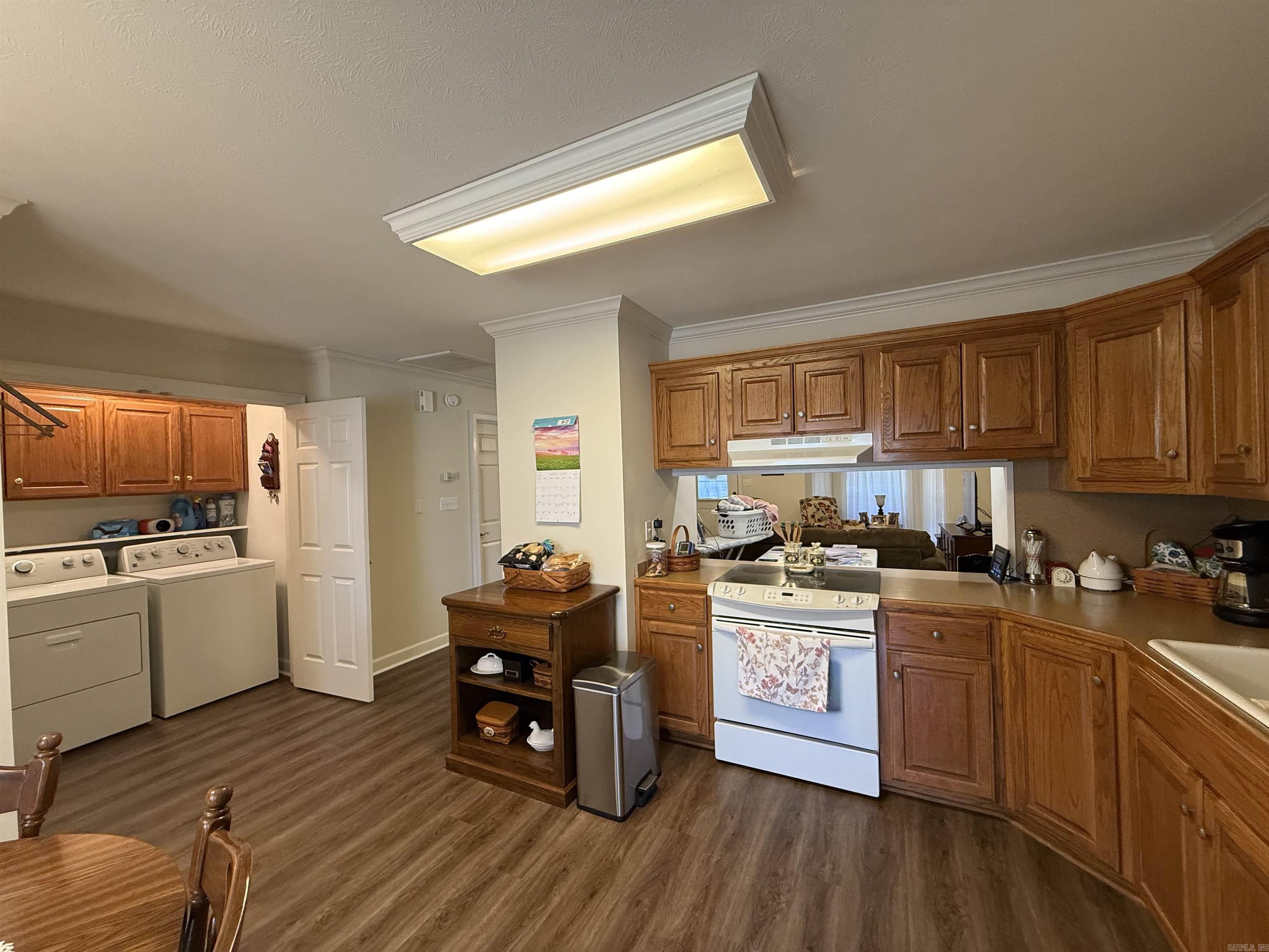 VILLAS AT SOUTHRIDGE VILLAGE H.P - Residential