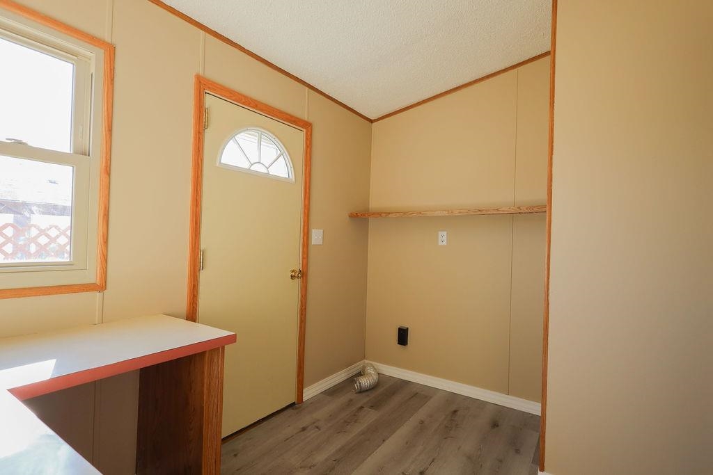 ROLLING MEADOWS MOBILE HOME PARK - Residential