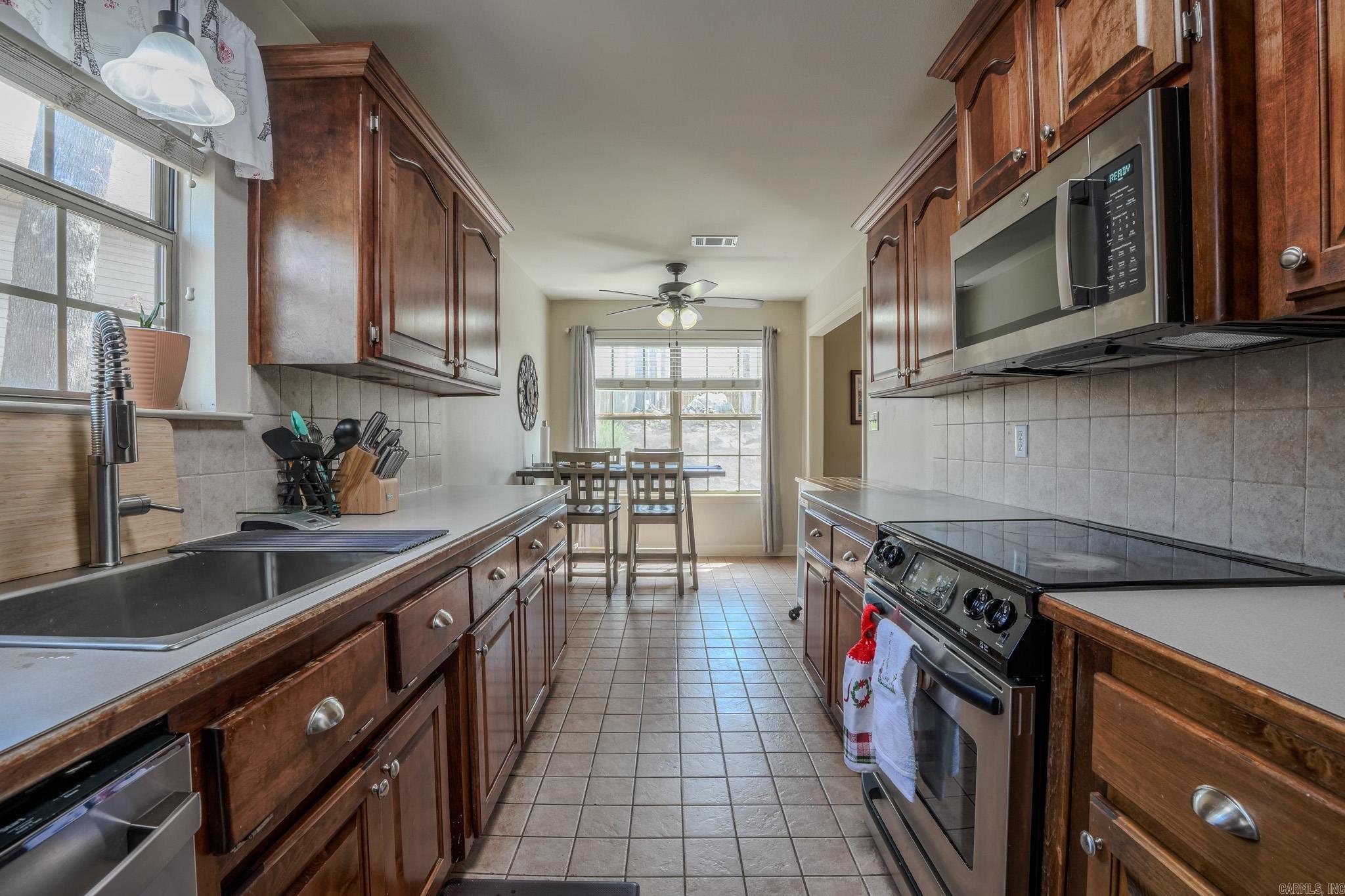 GARDEN OAKS ADDN - Residential