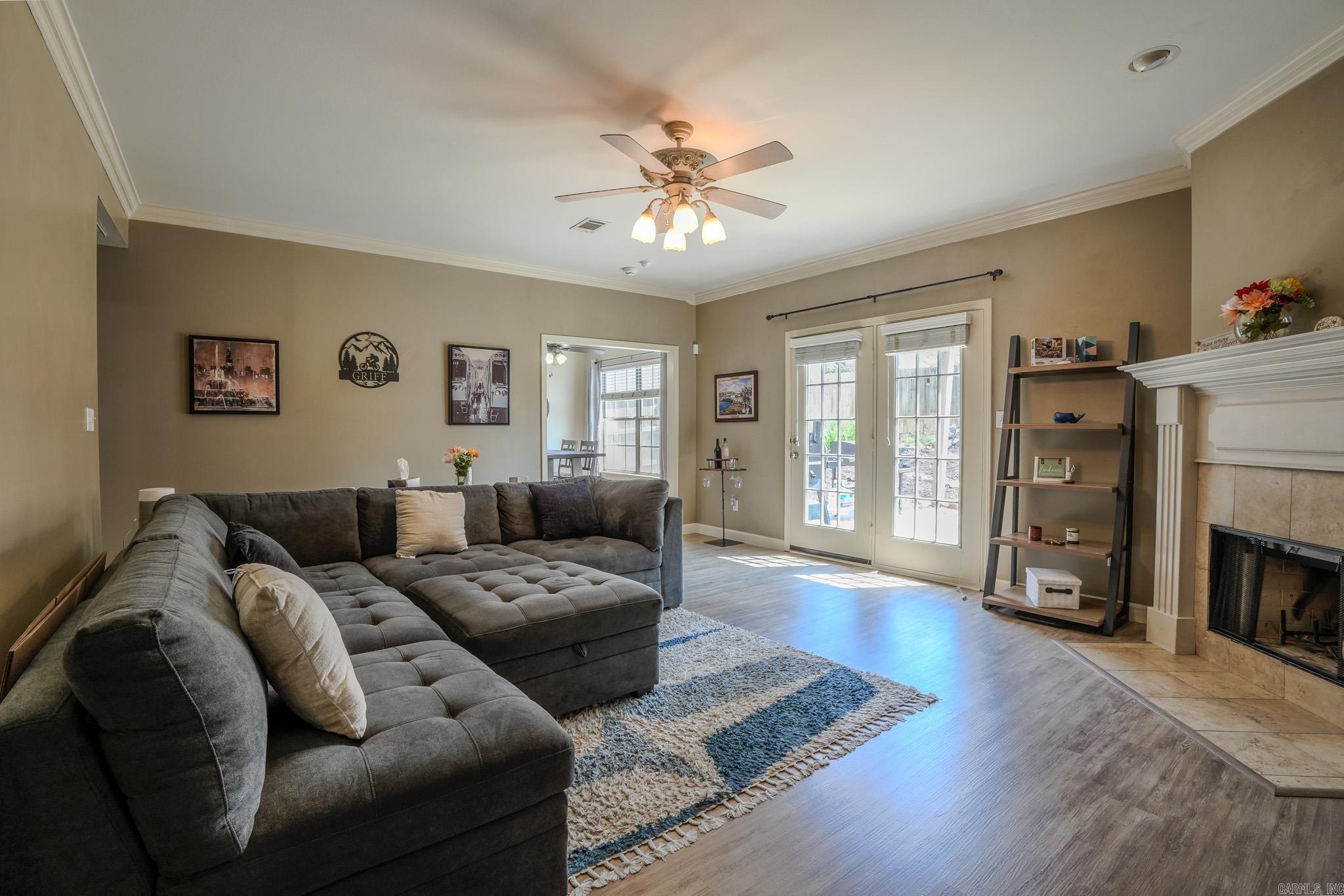 GARDEN OAKS ADDN - Residential