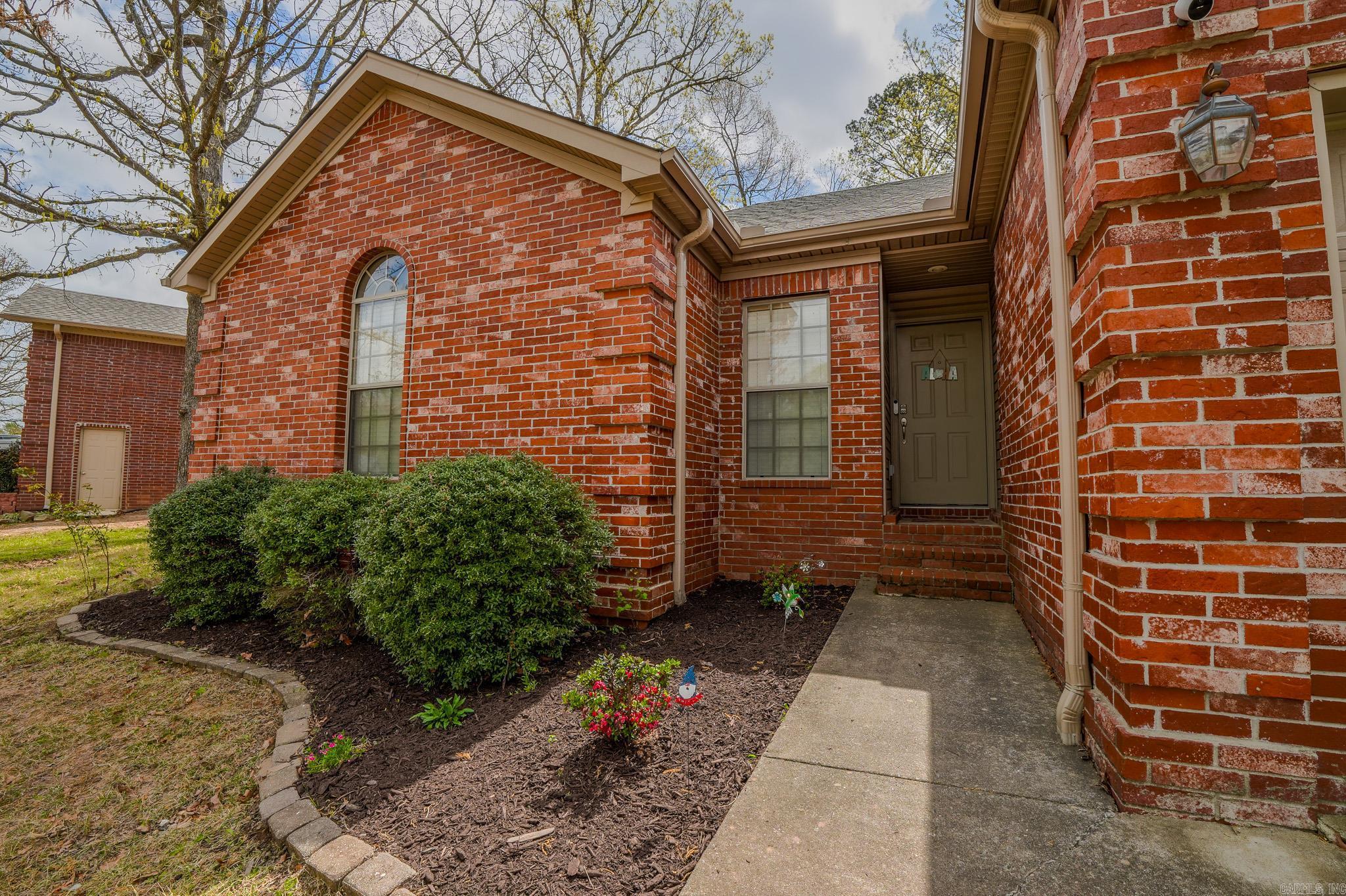 GARDEN OAKS ADDN - Residential