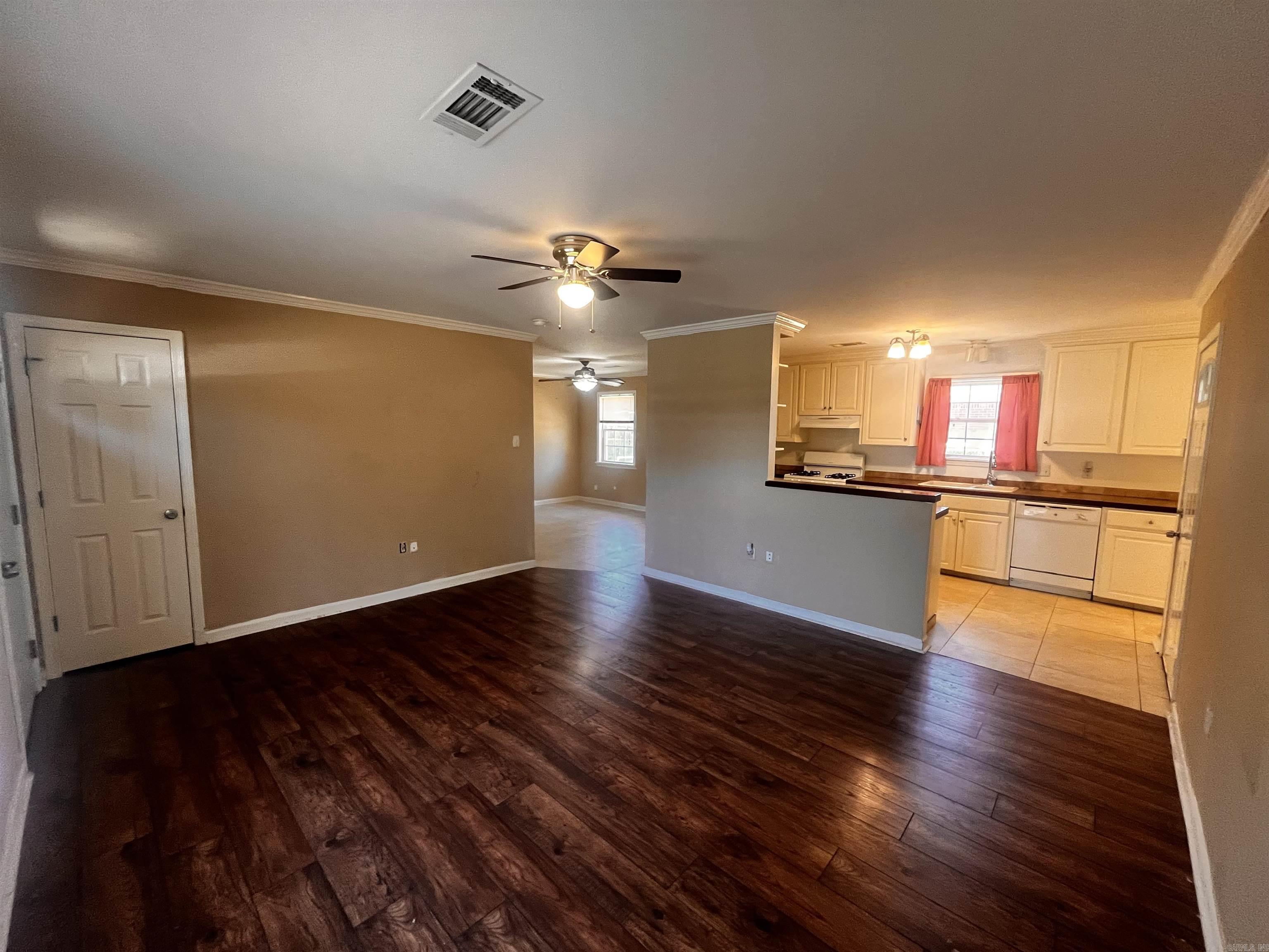 TRASKWOOD - Residential