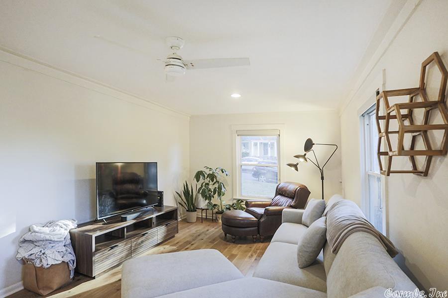 LINCOLN PARK - Residential