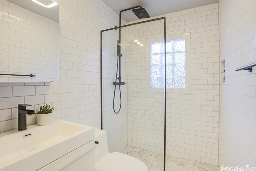 LINCOLN PARK - Residential