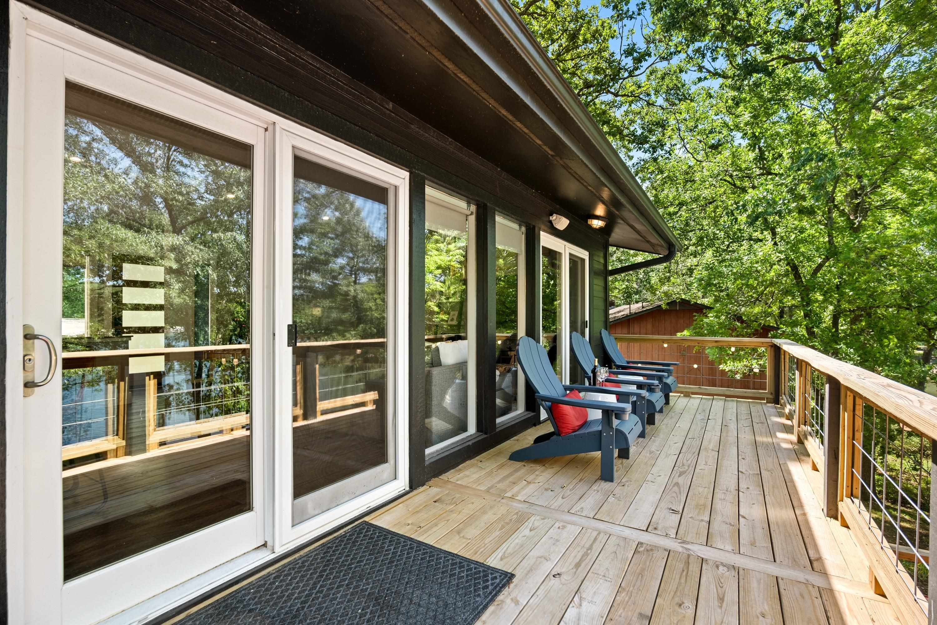 THUNDERBIRD - Residential