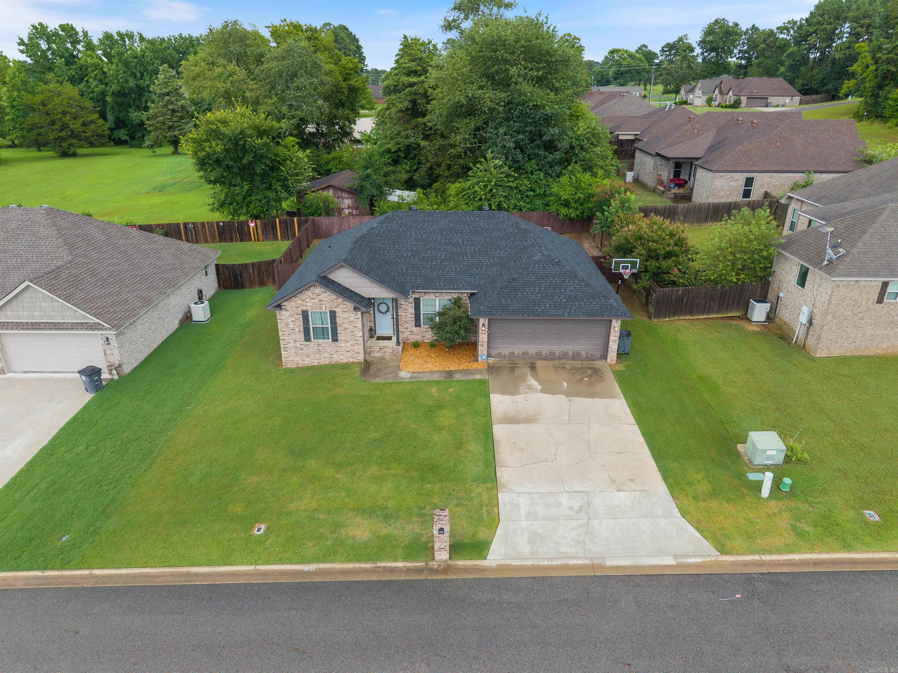 RIDGEWOOD S/D - Residential