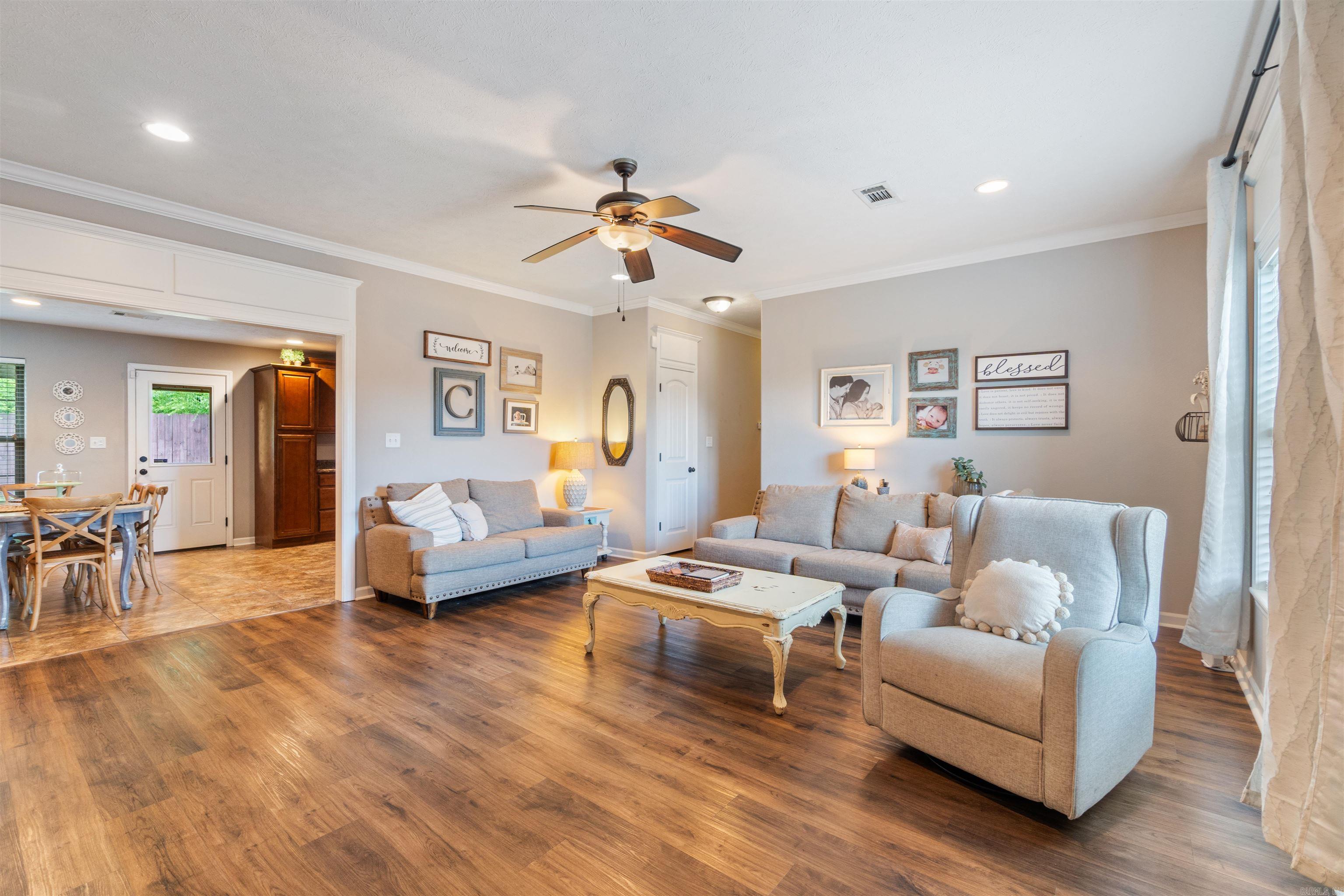 RIDGEWOOD S/D - Residential