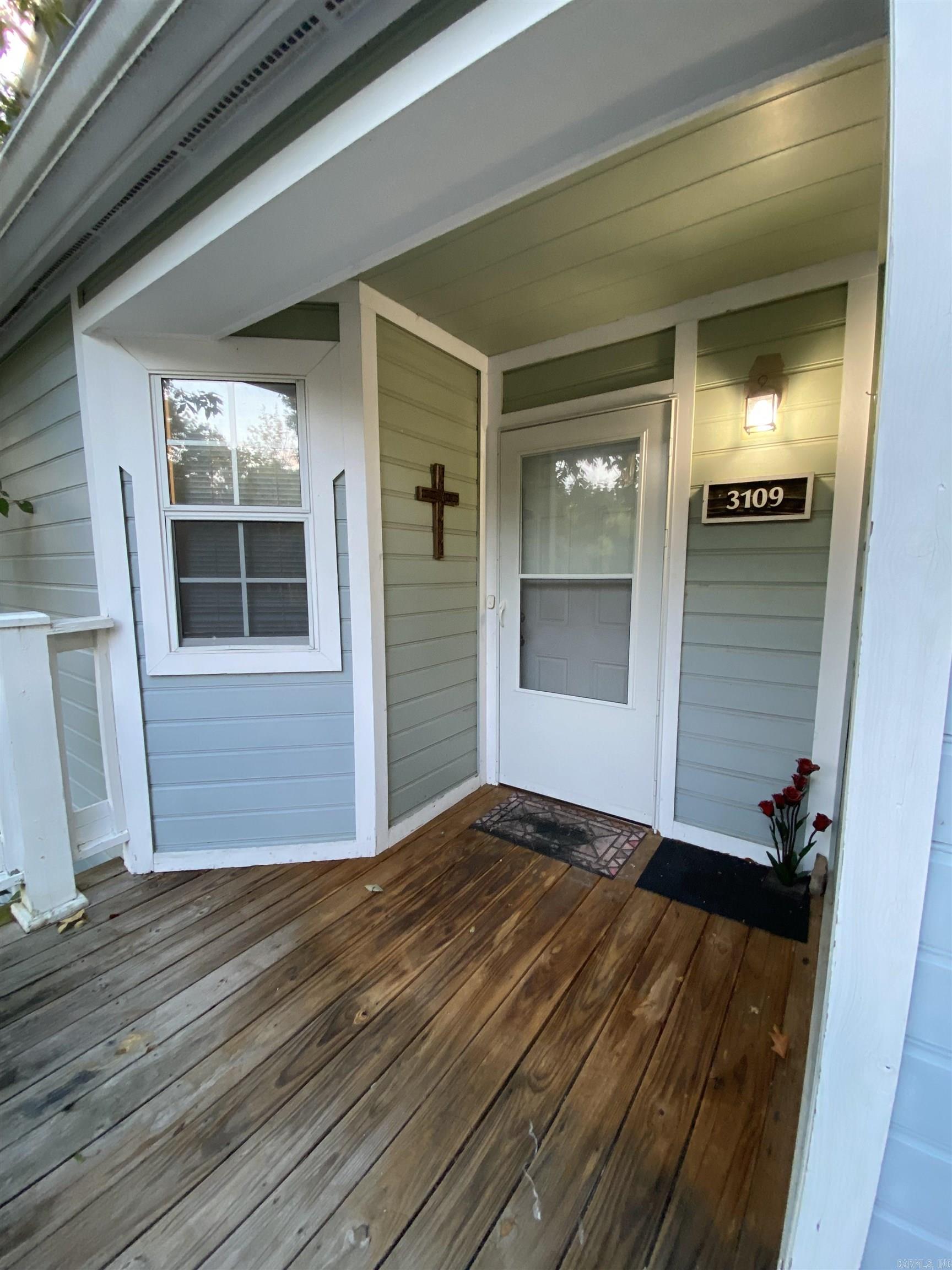 SUMMERHILL PLACE CONDOS - Residential