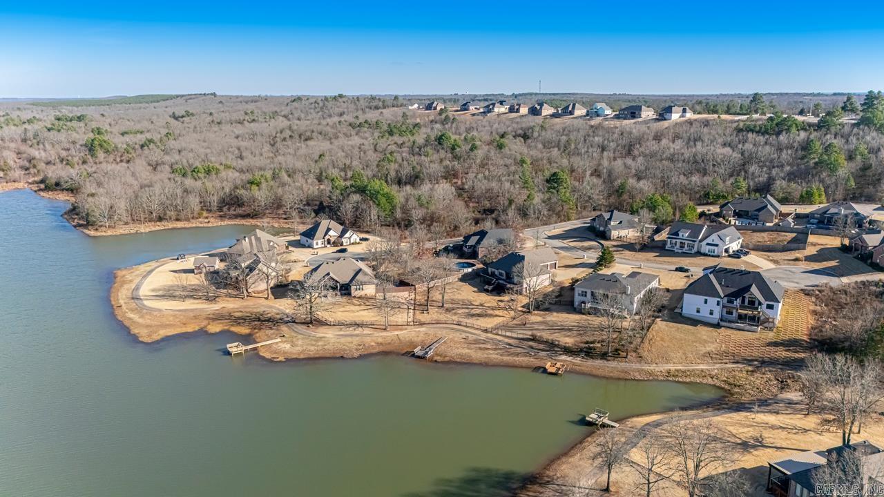 Seven Pointe Lake - Residential