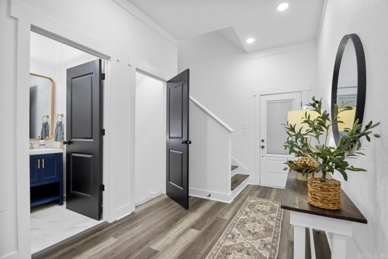 Seven Pointe Lake - Residential