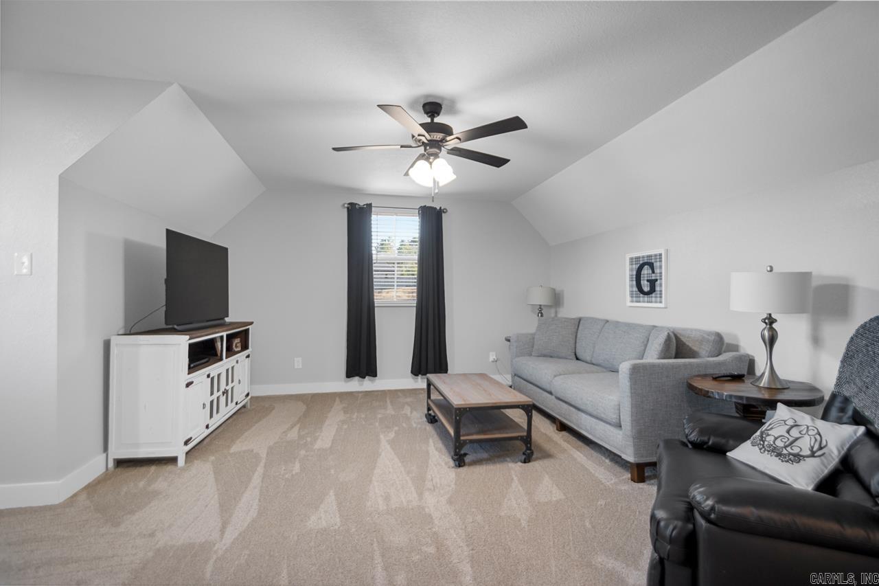 Seven Pointe Lake - Residential