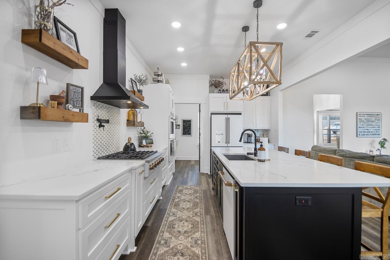 Seven Pointe Lake - Residential