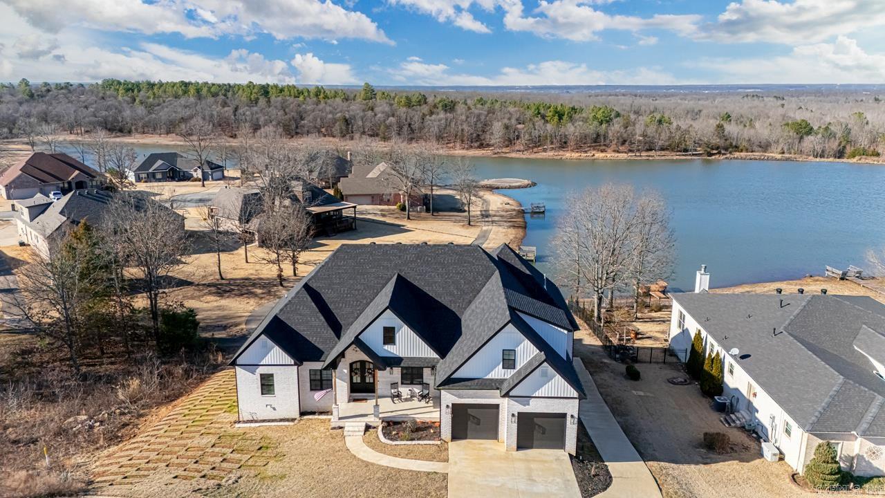 Seven Pointe Lake - Residential