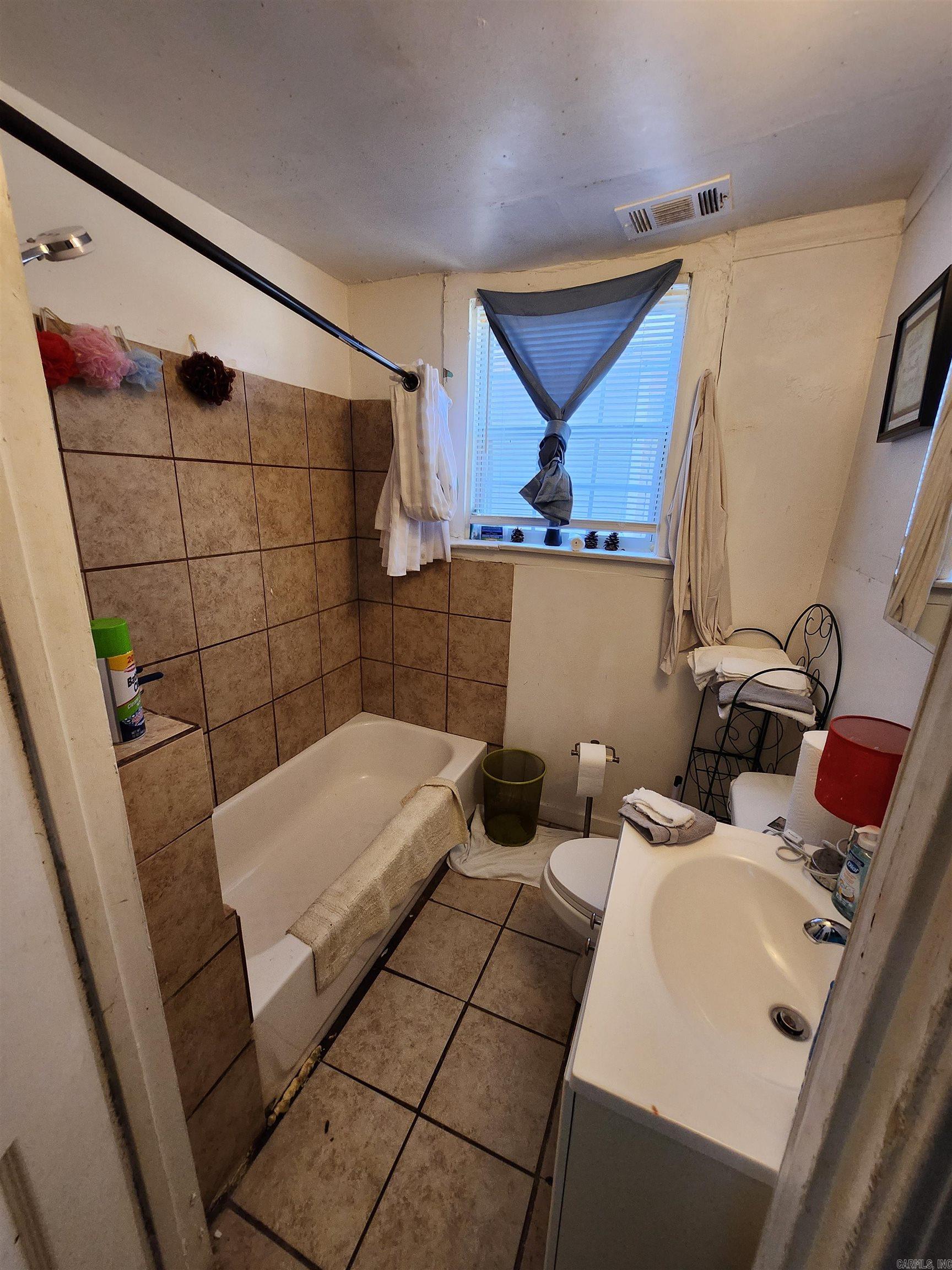 JOHNSON C & P - Residential