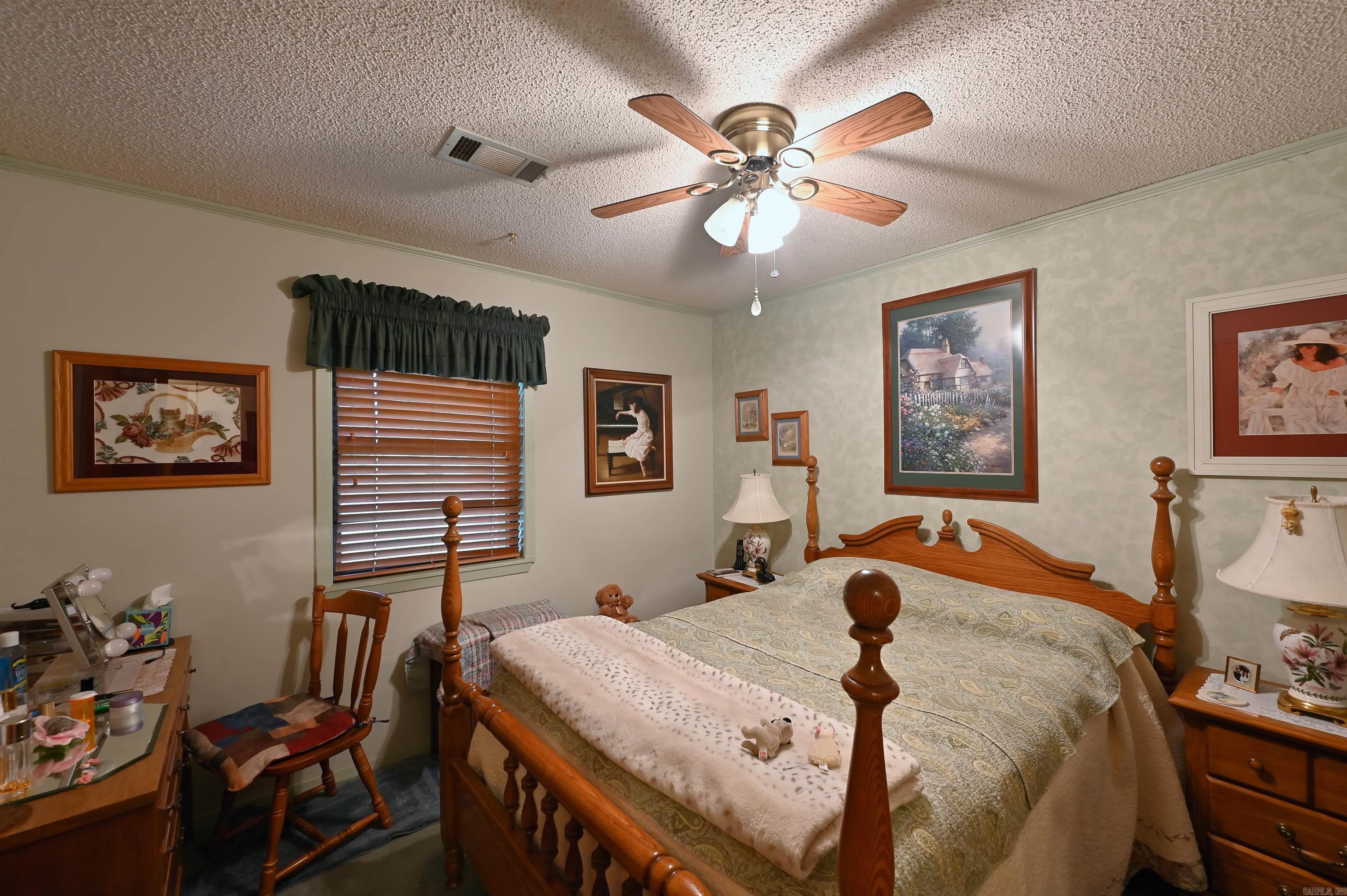 CATHERINE SHORES - Residential