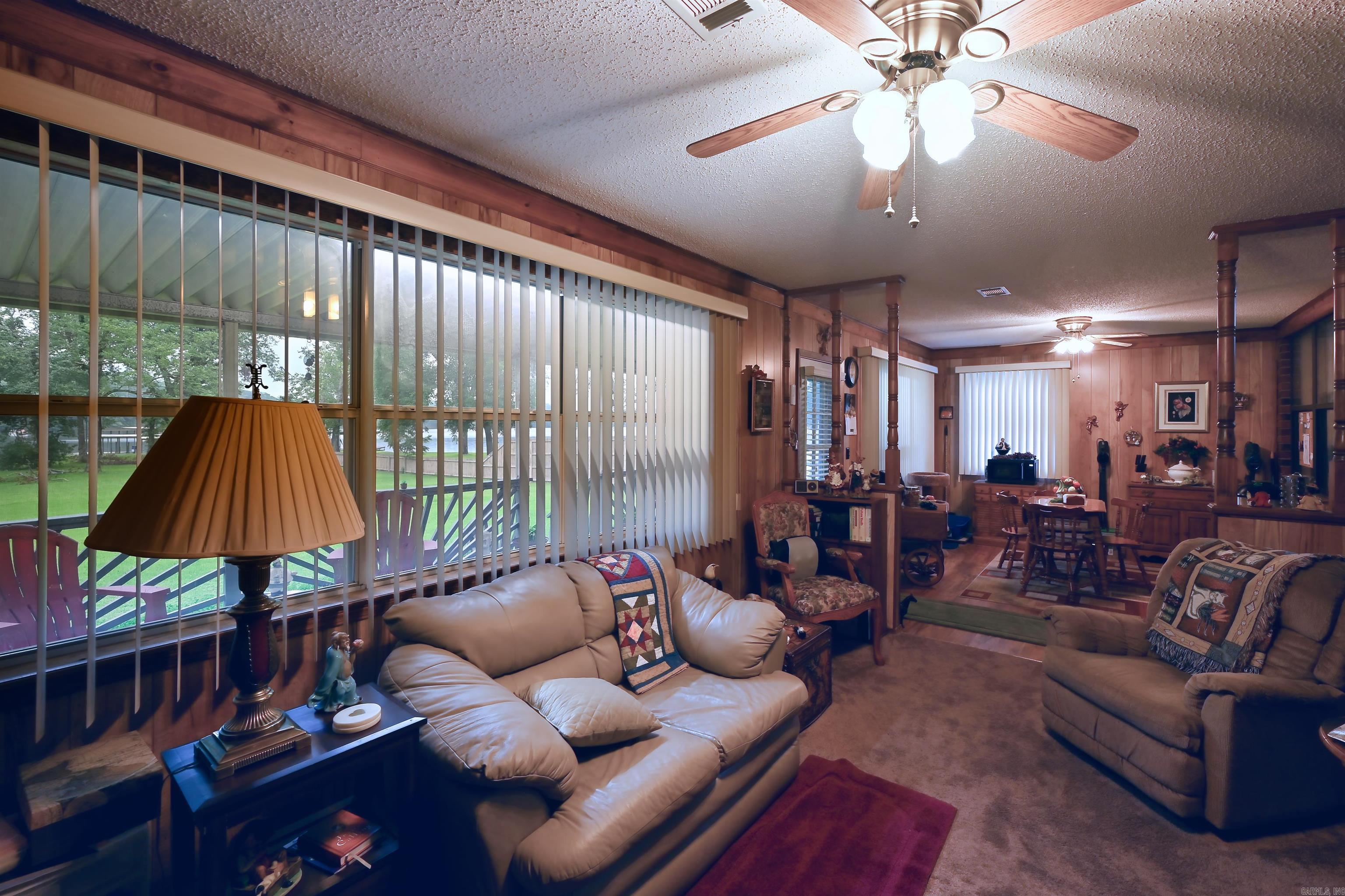 CATHERINE SHORES - Residential