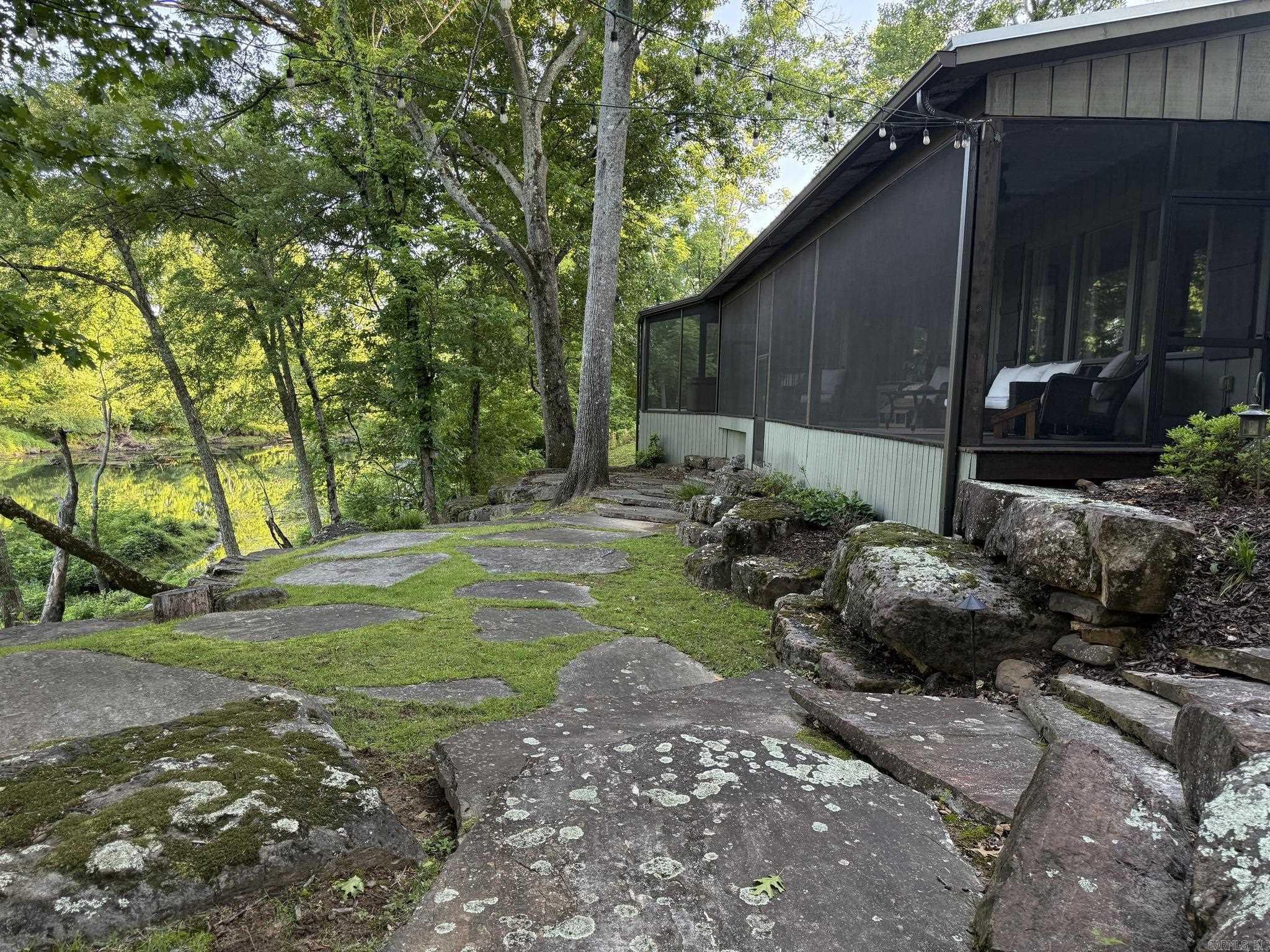 RIVER BEND - Residential