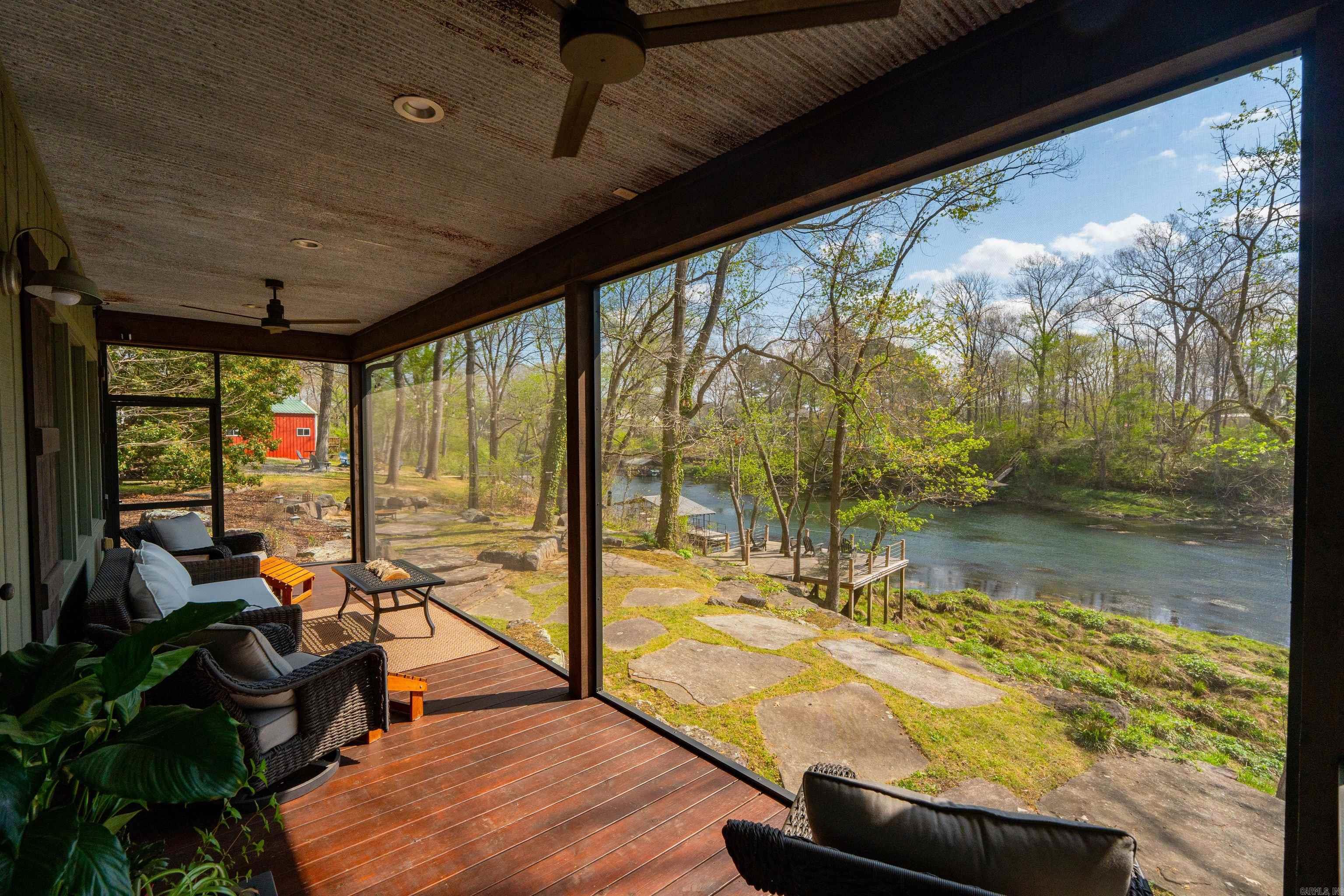 RIVER BEND - Residential