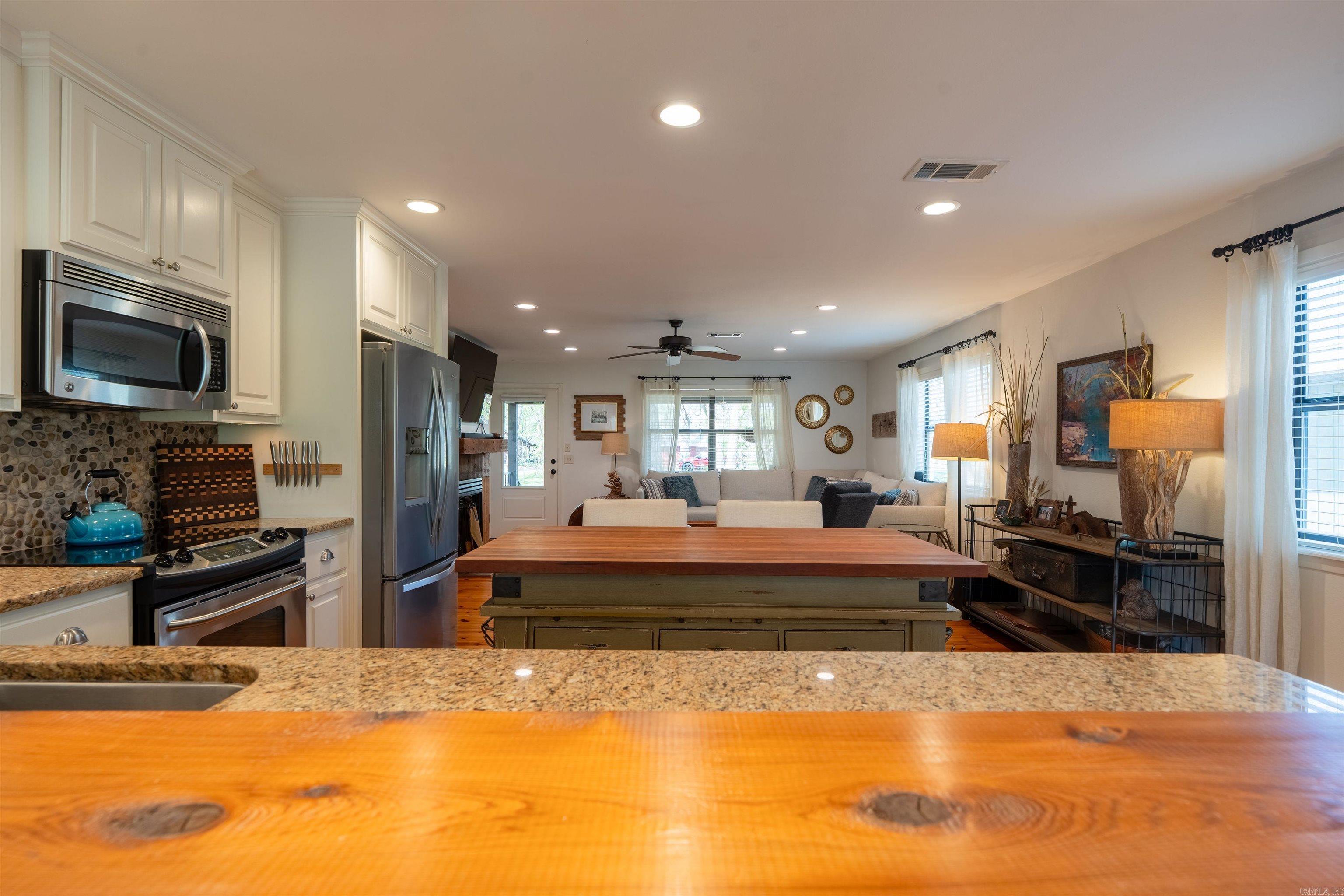 RIVER BEND - Residential