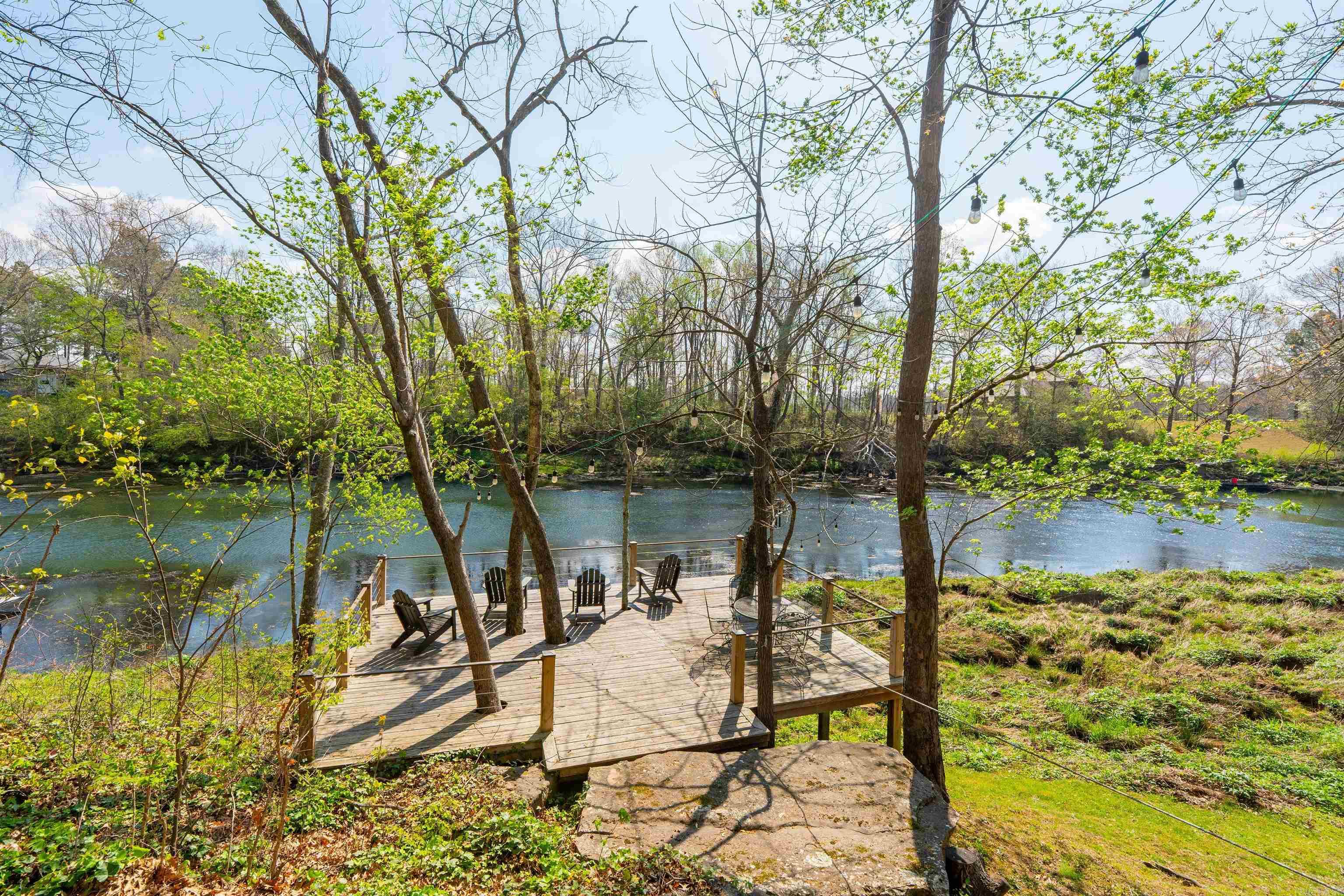 RIVER BEND - Residential