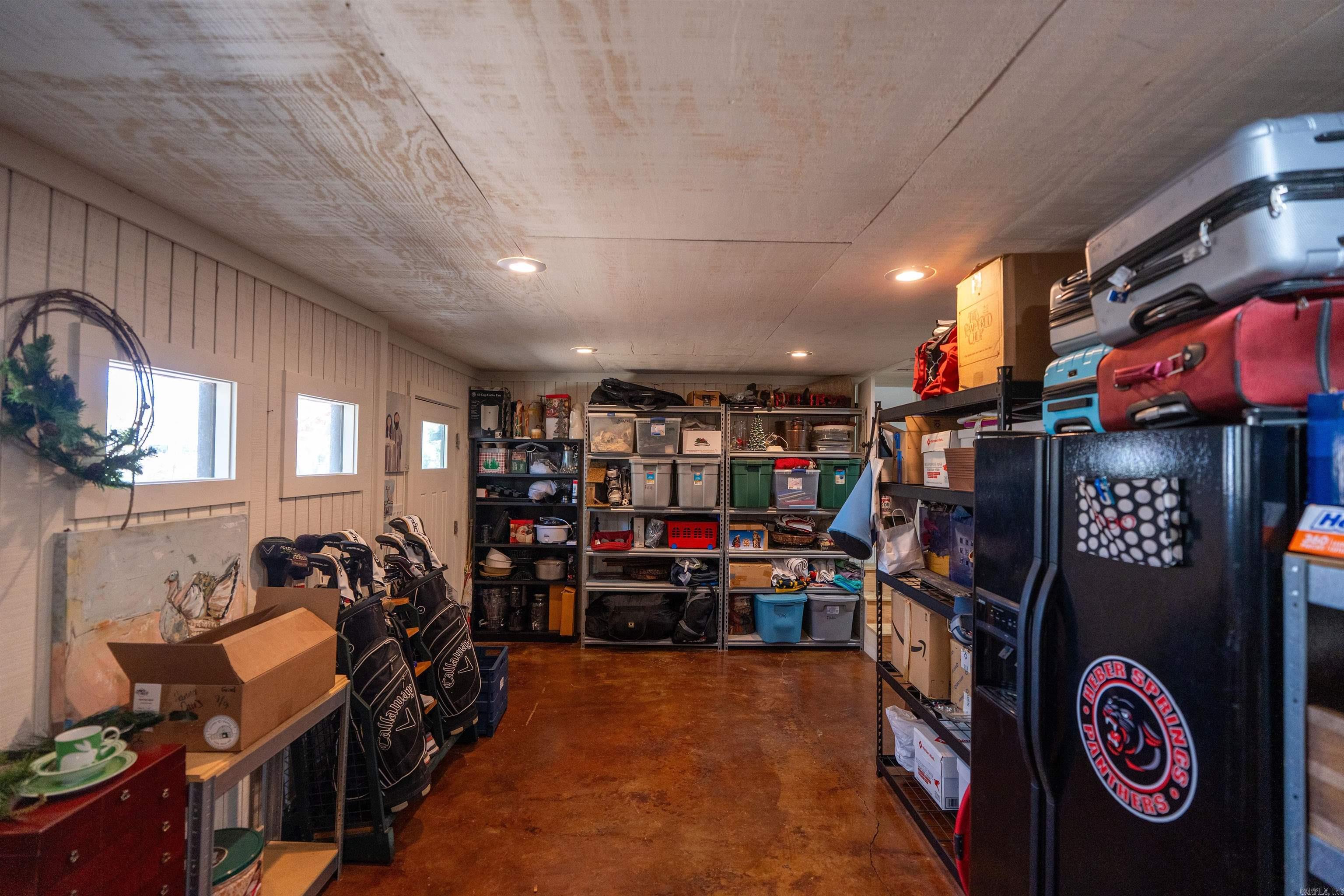 RIVER BEND - Residential