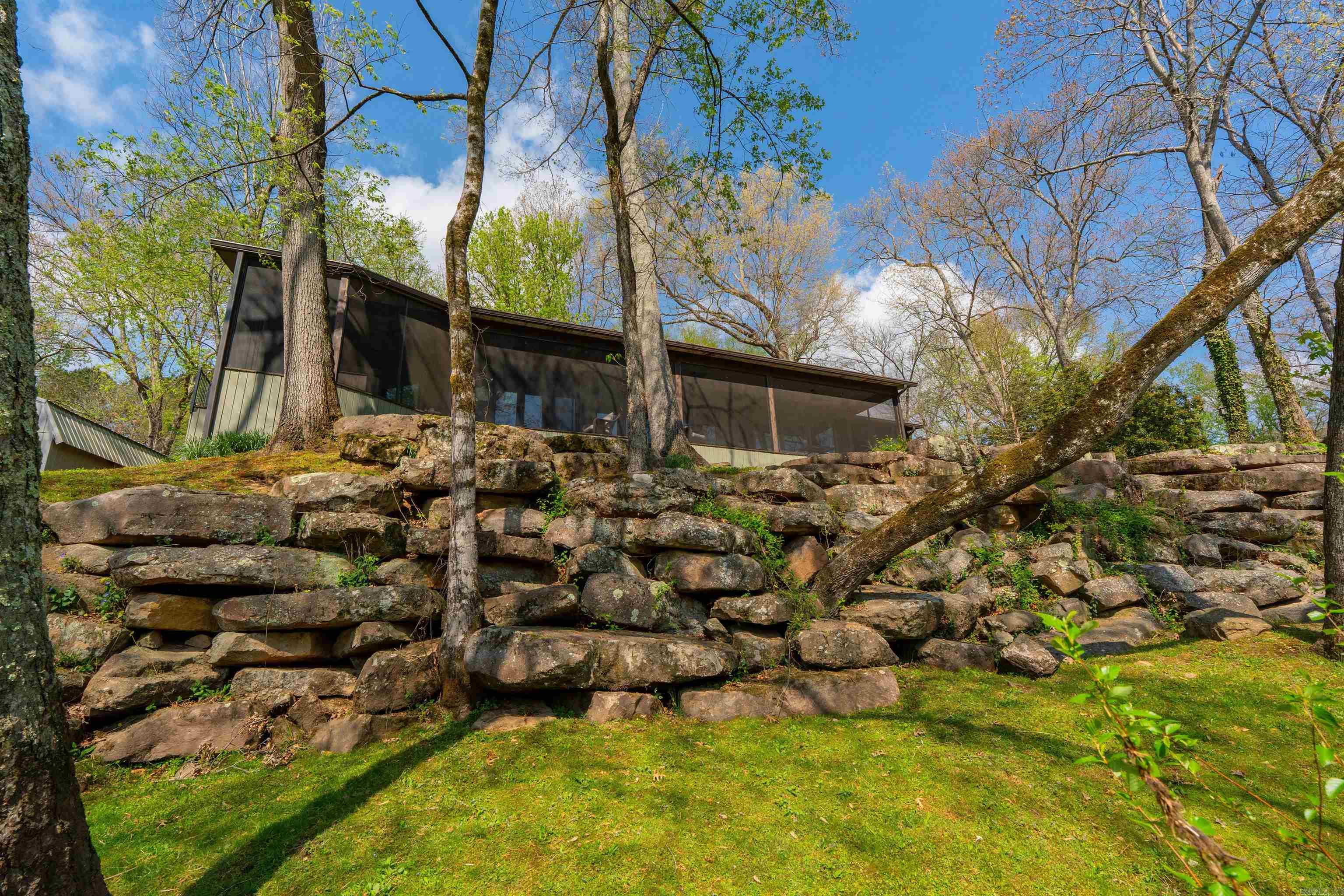 RIVER BEND - Residential