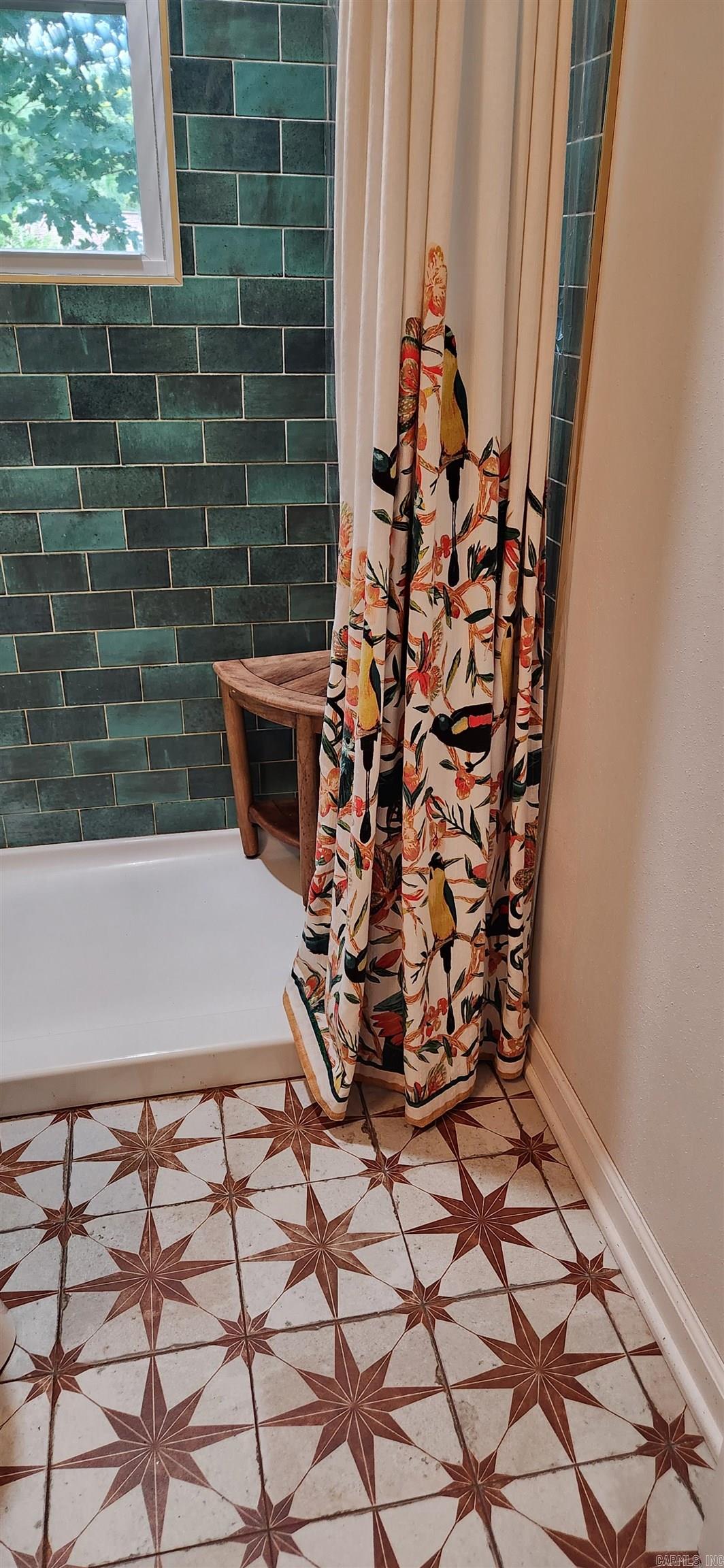 HORNES ADDN - Residential