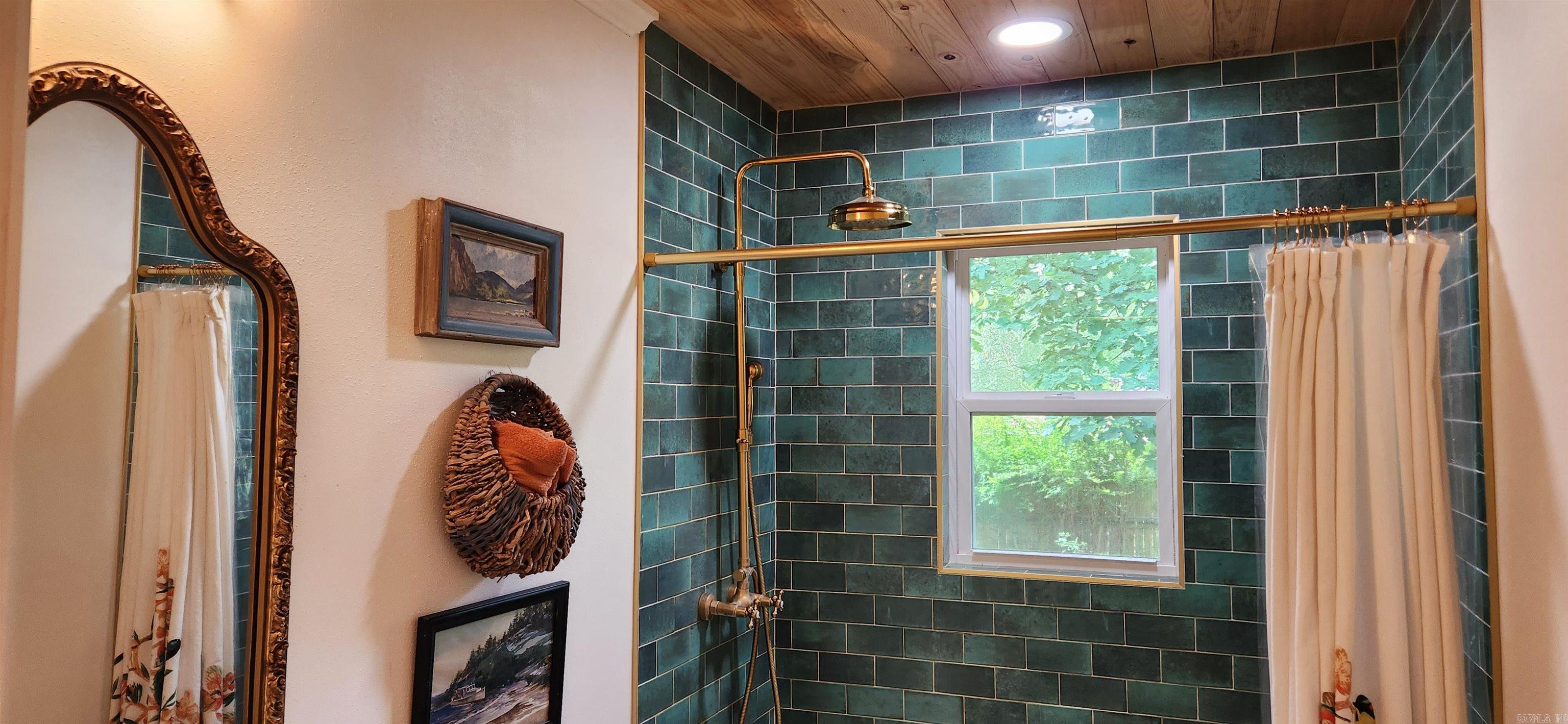 HORNES ADDN - Residential